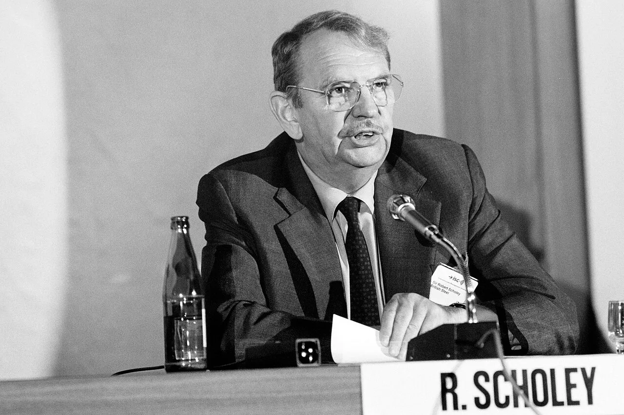 Porträt von Robert Scholey (1921–2014) – Gedenkseite