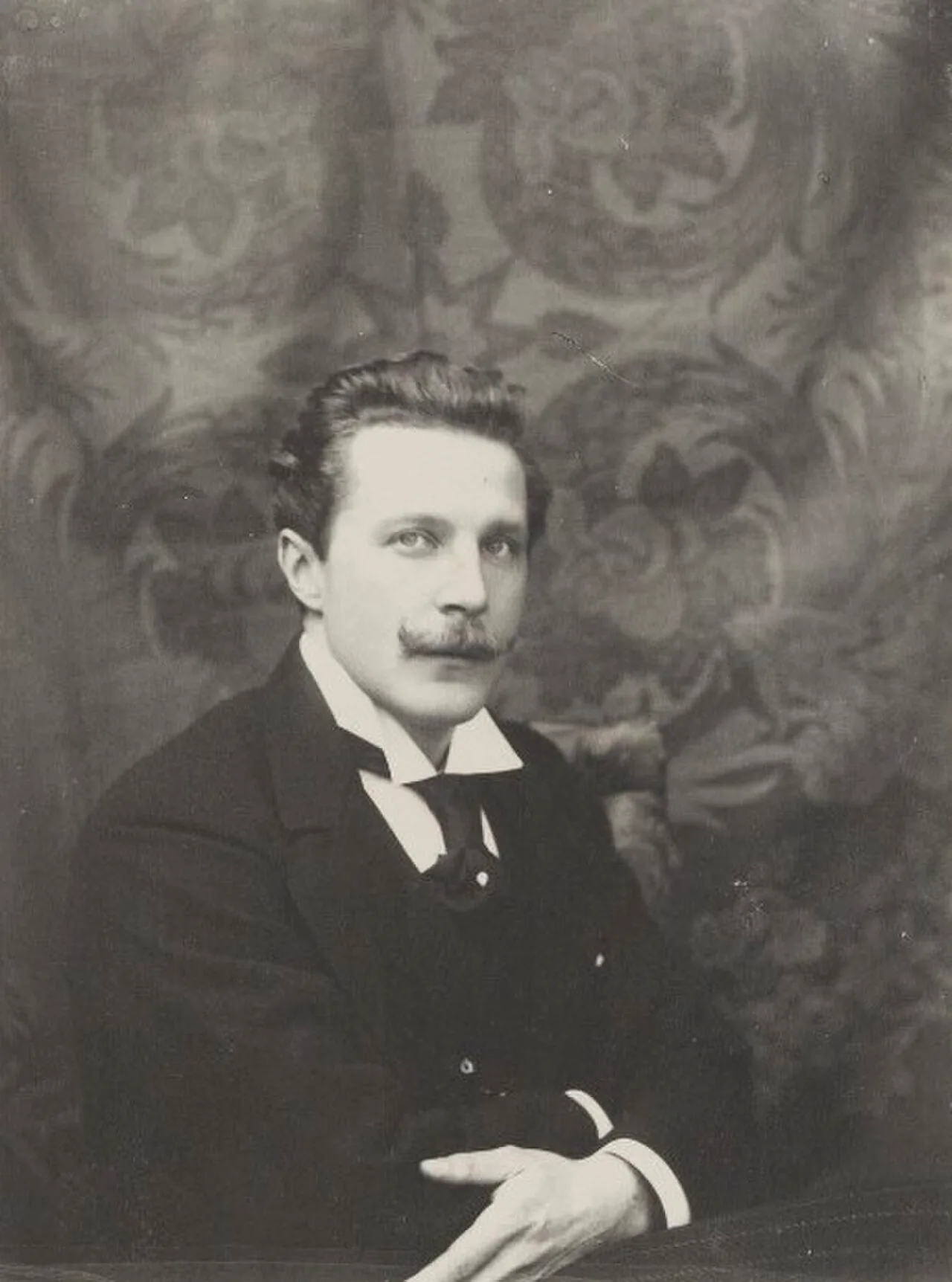 Porträt von Henry Cockayne-Cust (1861–1917) – Gedenkseite