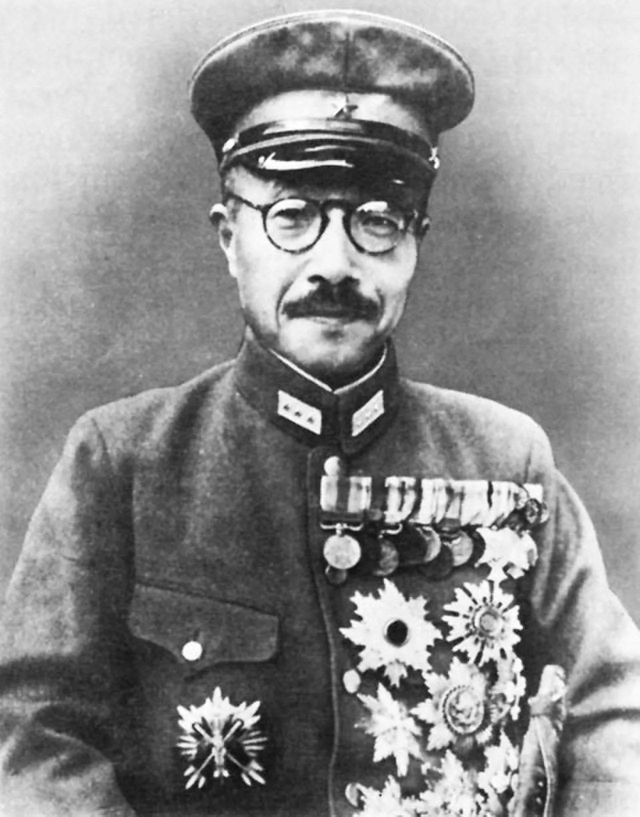Porträt von Tōjō Hideki (1884–1948) – Gedenkseite