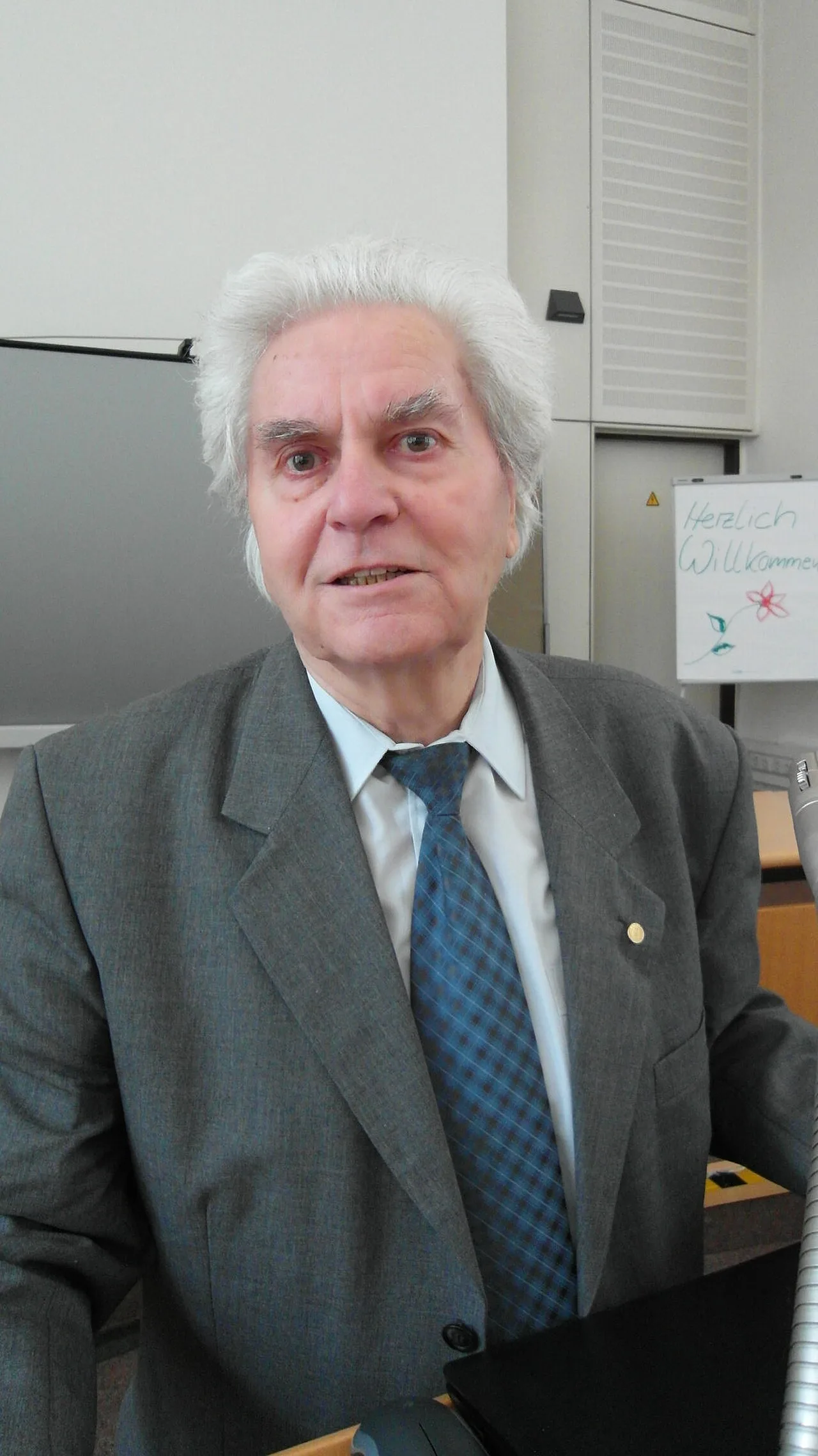 Porträt von Herbert Hörz (1933–2024) – Gedenkseite