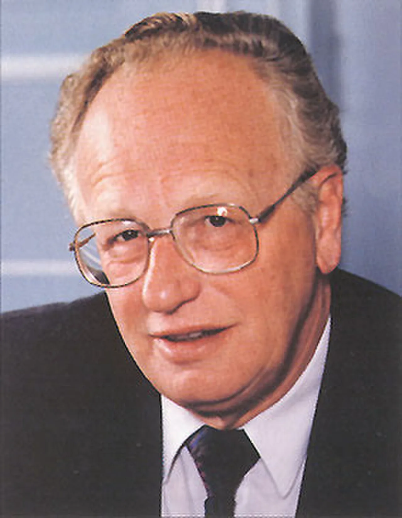 Portrait of Jos van Kemenade (1937–2020) – memorial page