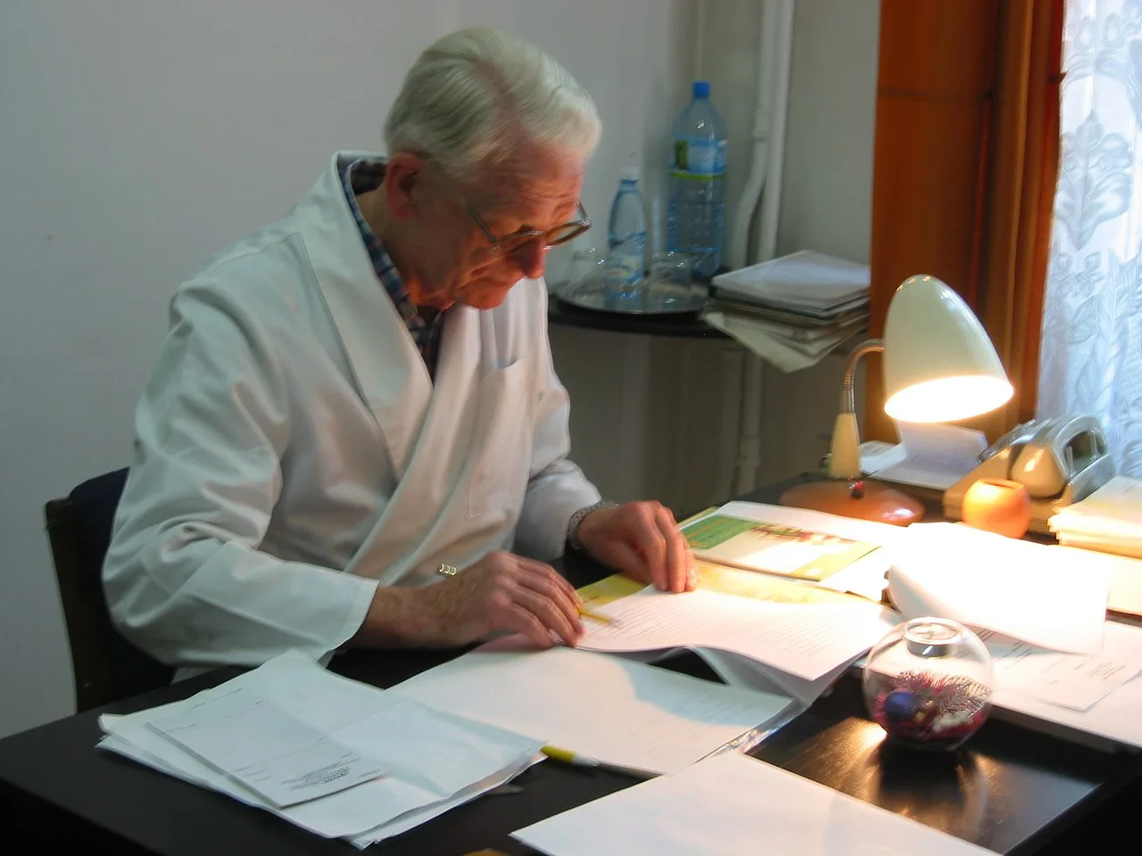 Porträt von Jerzy Król (1926–2013) – Gedenkseite