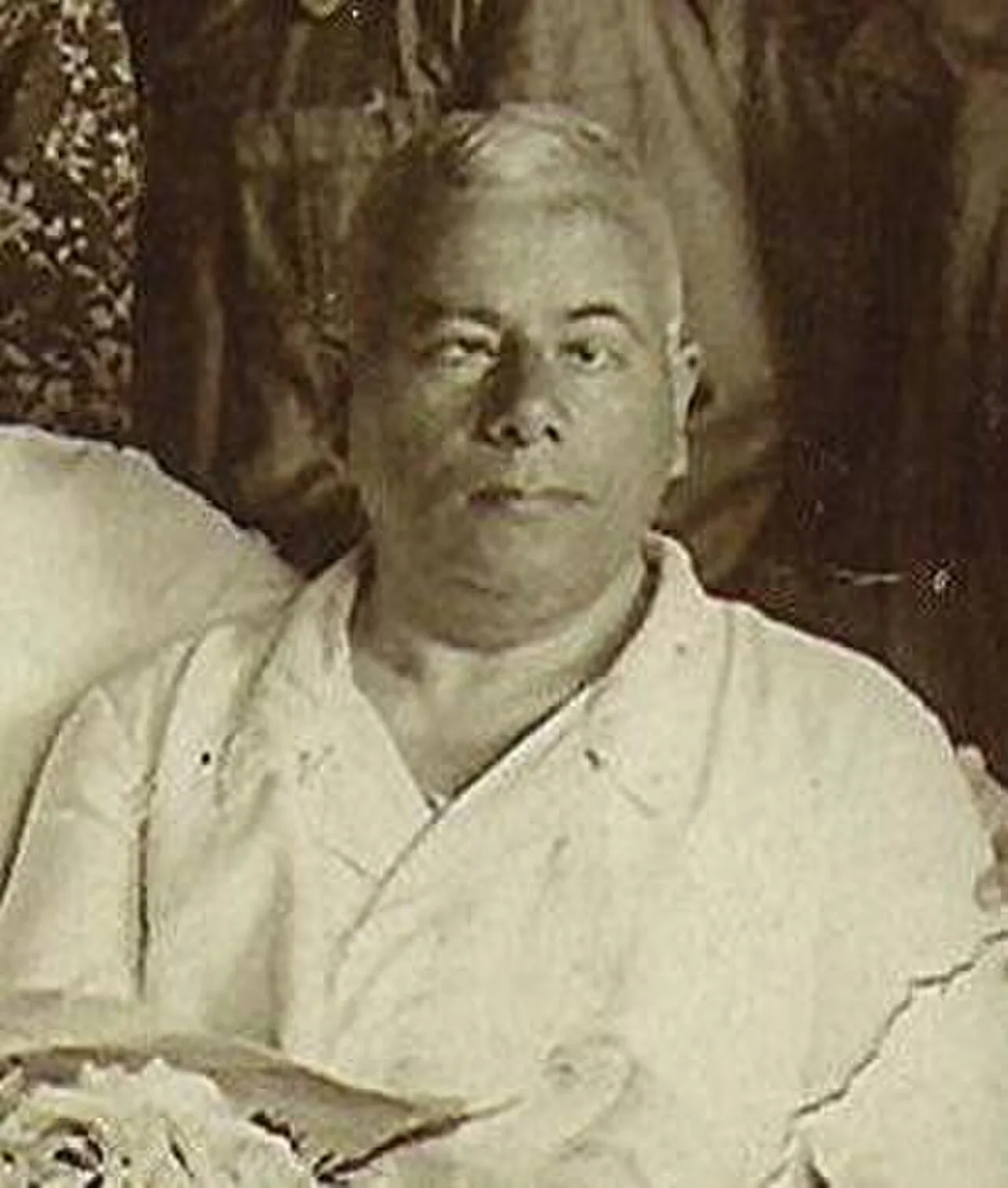 Porträt von Feyzulla Qasımzadä (1898–1976) – Gedenkseite