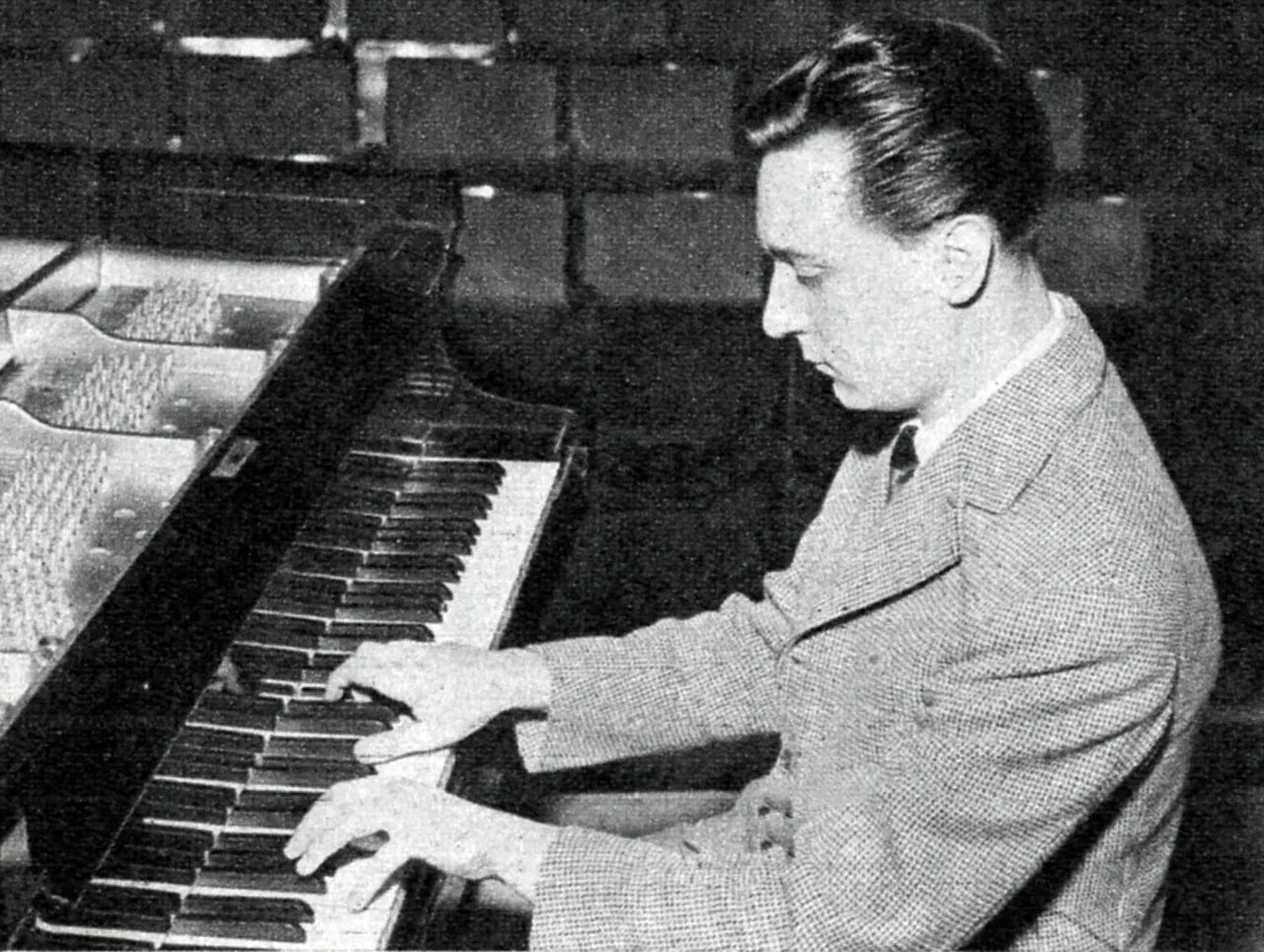 Portrait of Marcello Abbado (1926–2020) – memorial page