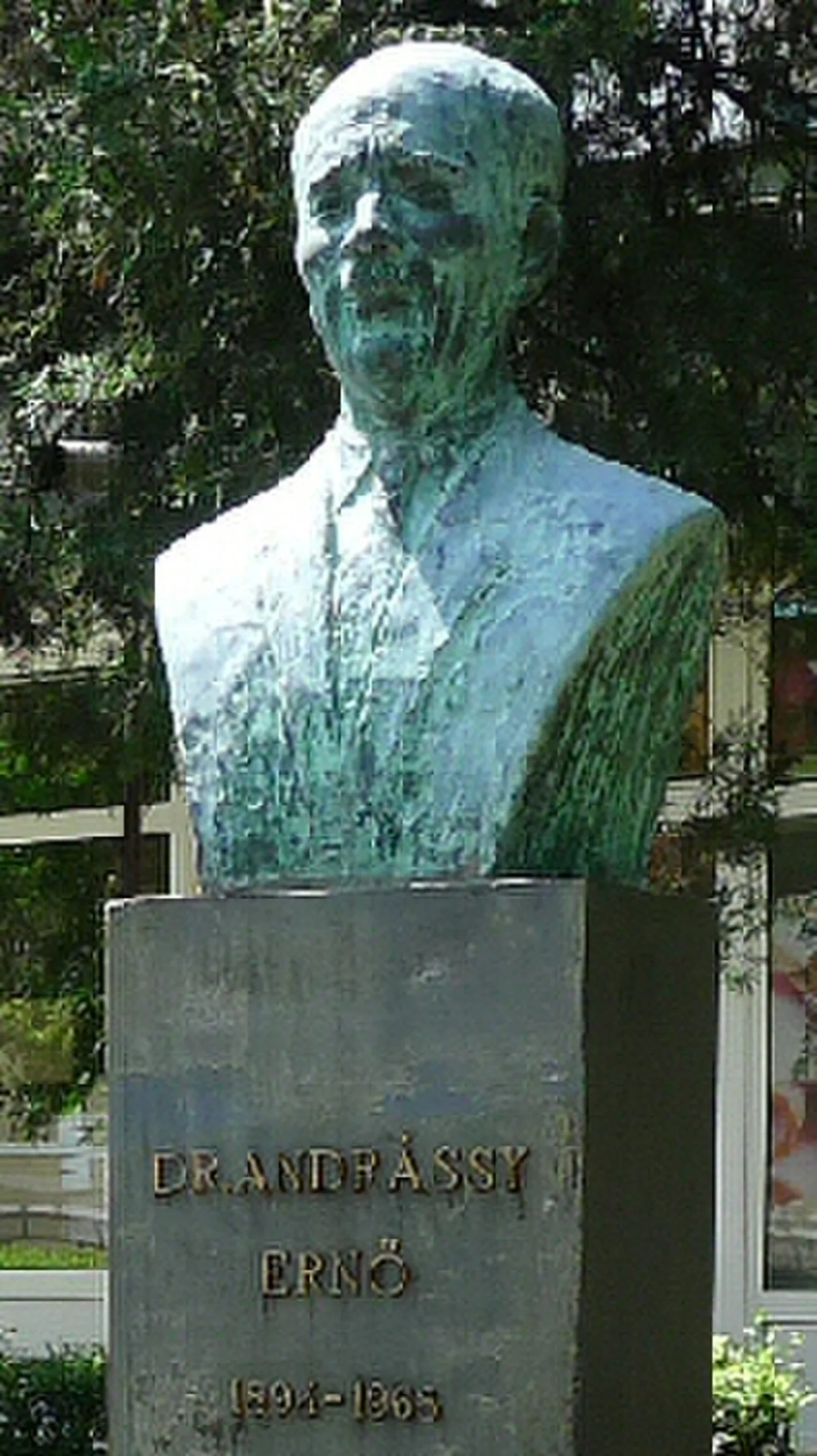 Porträt von Ernő Andrássy (1894–1968) – Gedenkseite