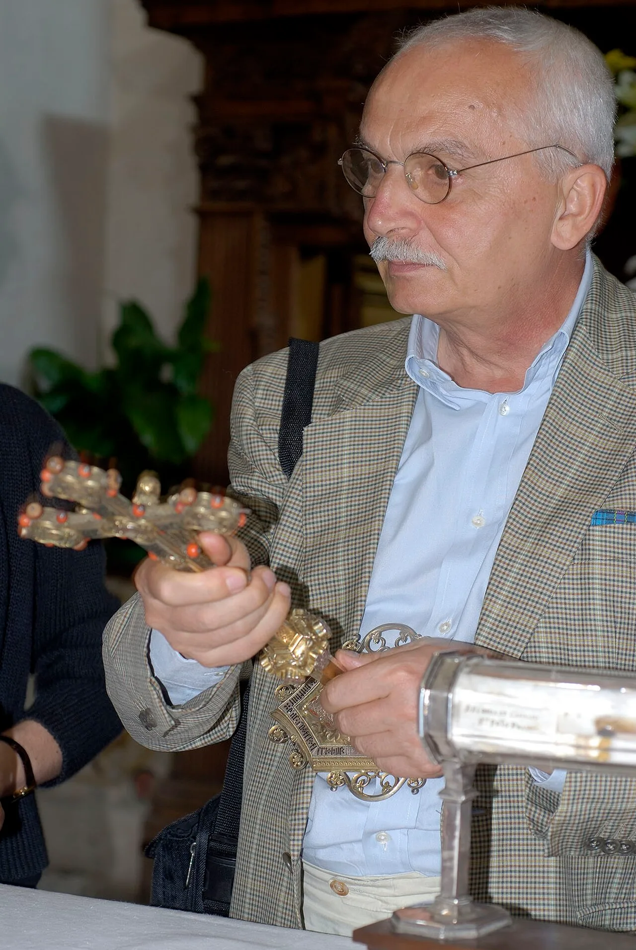 Portrait of Antonio Cadei (1944–2009) – memorial page