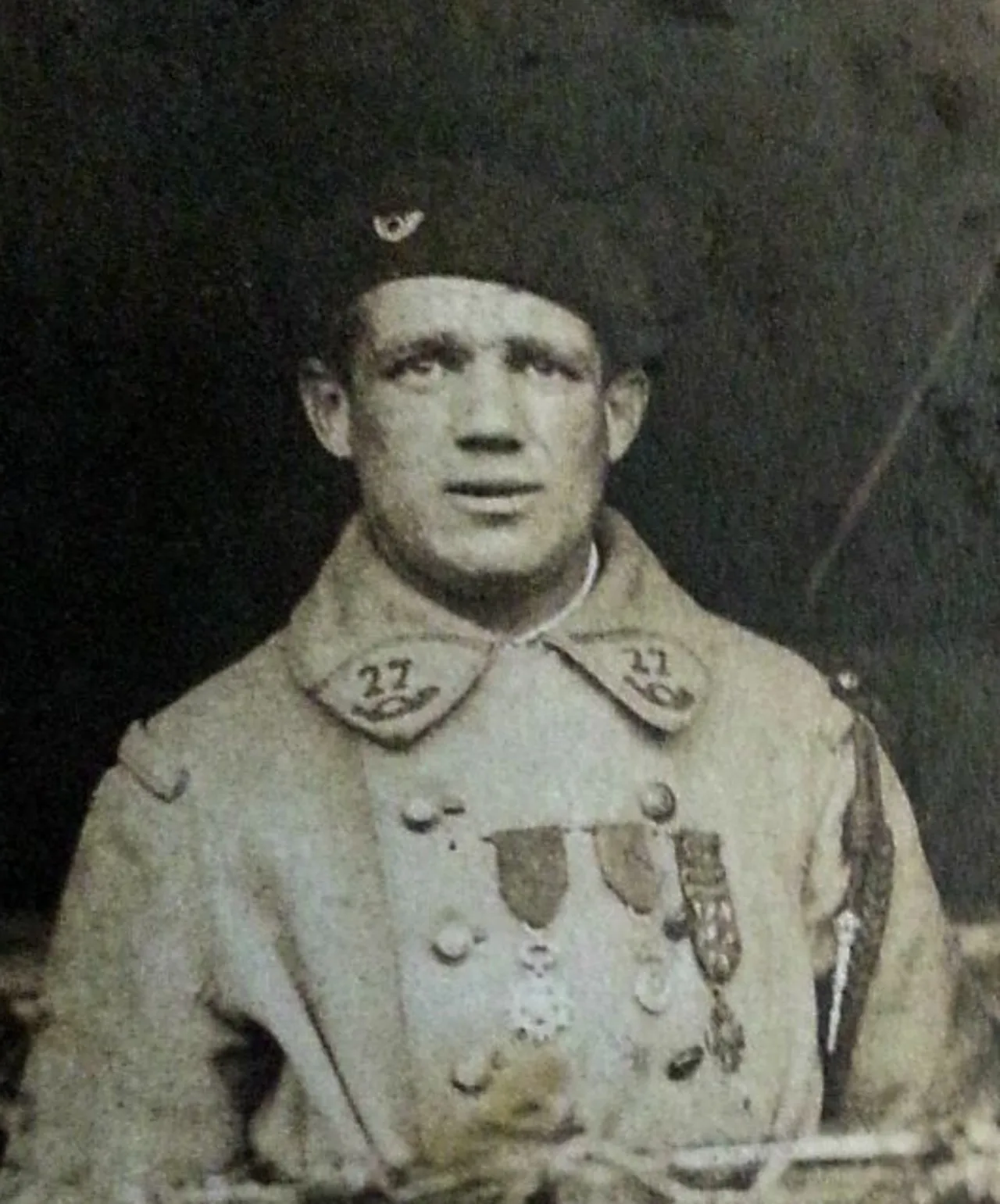 Porträt von Albert Séverin Roche (1895–1939) – Gedenkseite