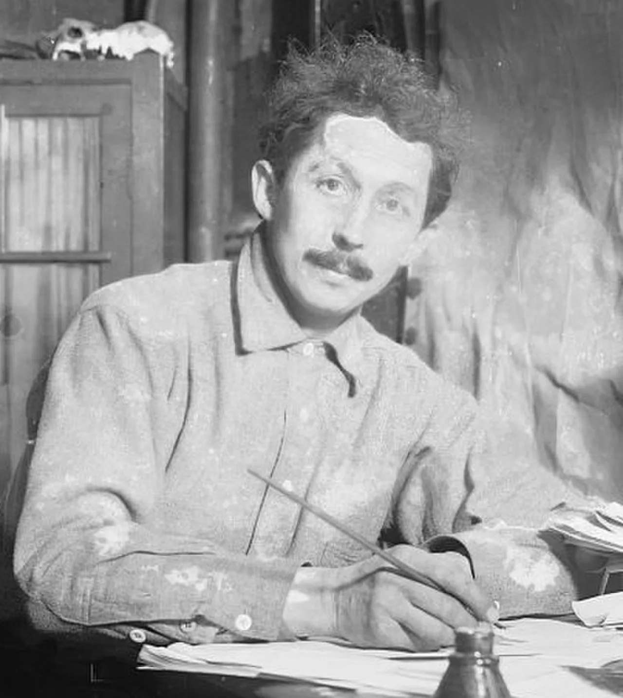 Porträt von Jacques Suzanne (1880–1967) – Gedenkseite