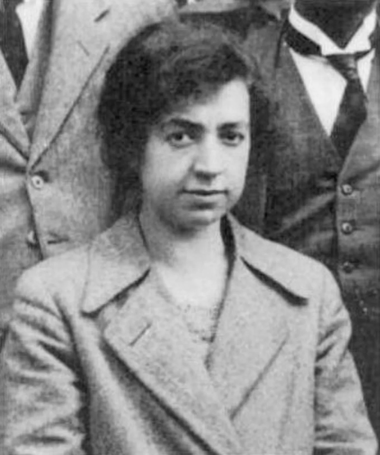 Porträt von May Sybil Leslie (1887–1937) – Gedenkseite