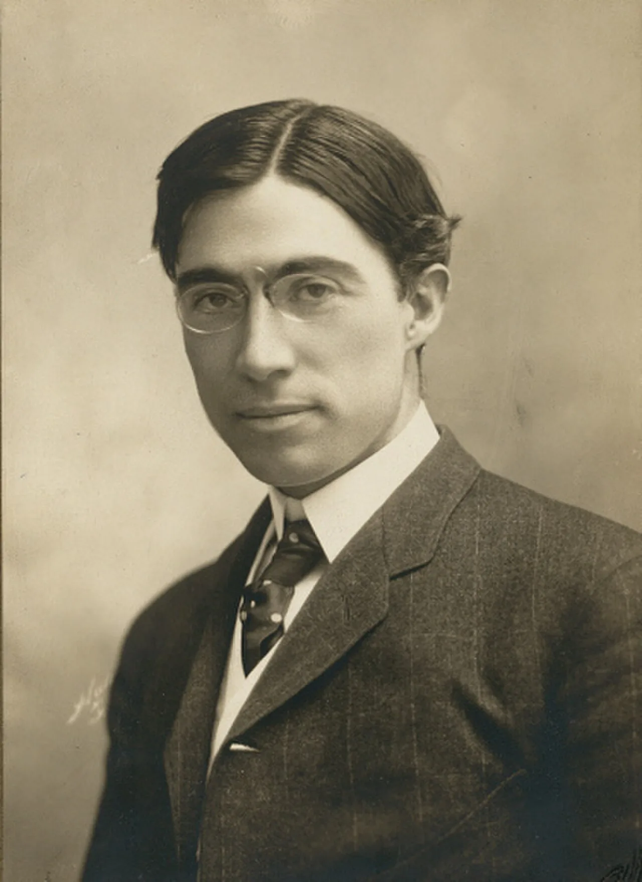 Portrait of Jesse Lynch Williams (1871–1929) – memorial page