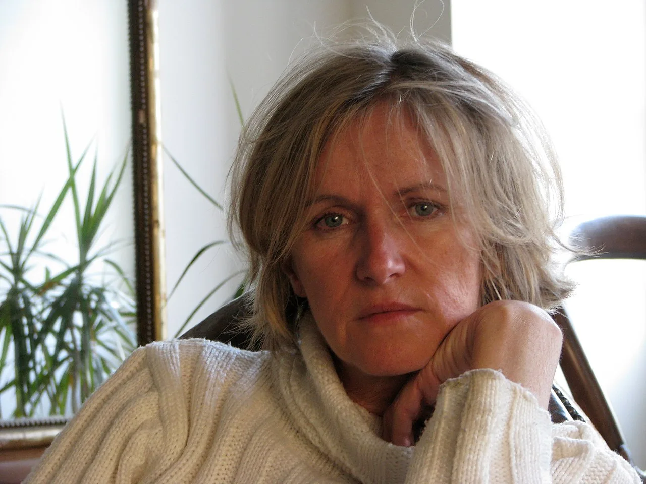 Portrait of Anne Bert (1958–2017) – memorial page