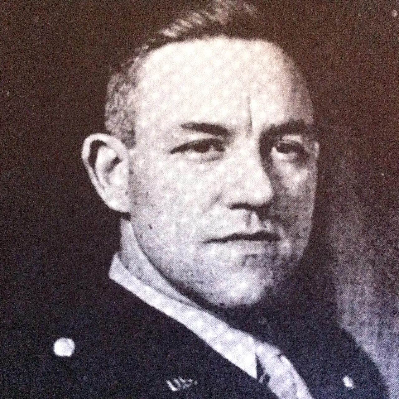 Porträt von William A. McNulty (1910–2005) – Gedenkseite