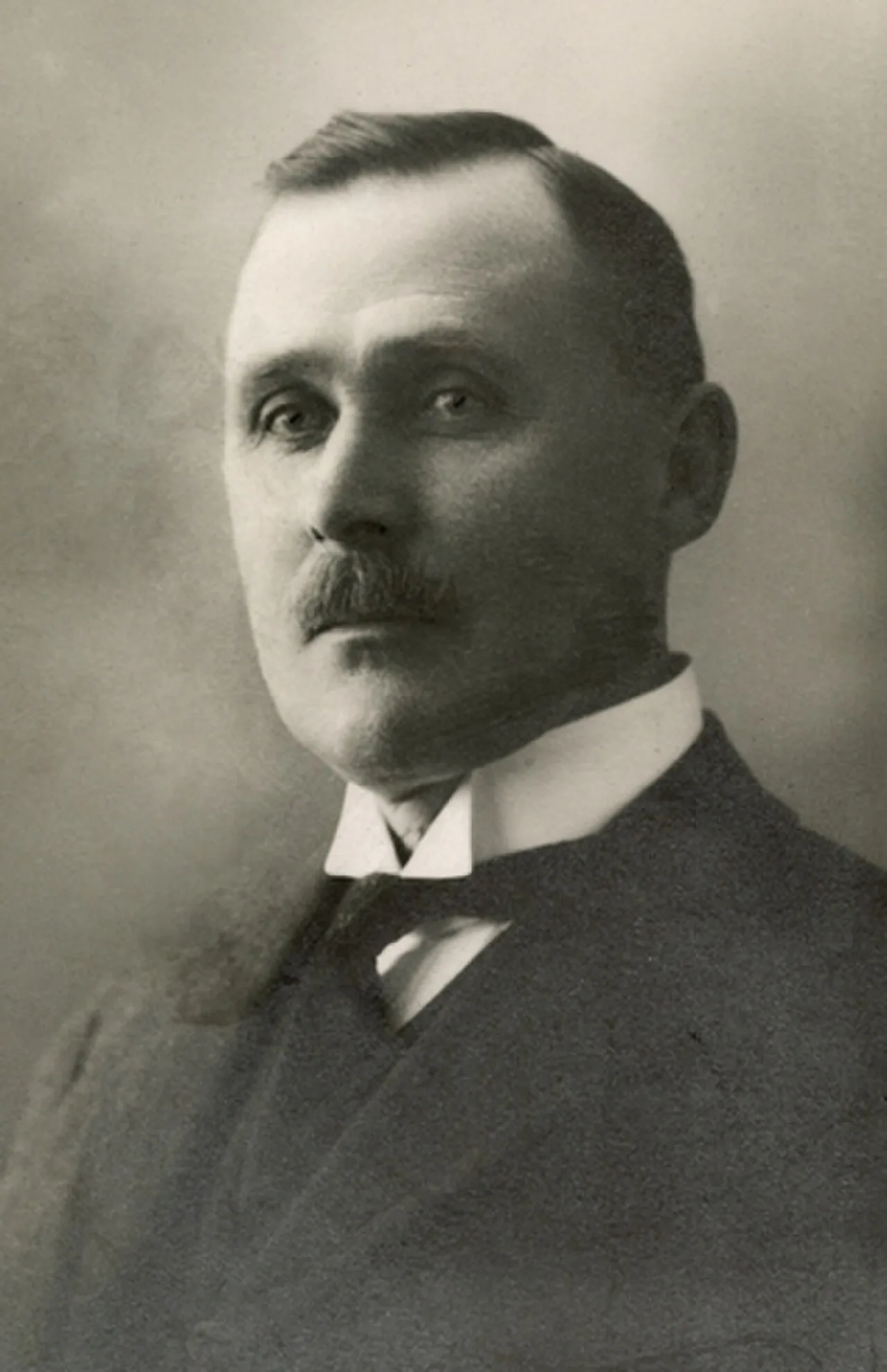Portrait of Christian Jensen (1870–1949) – memorial page