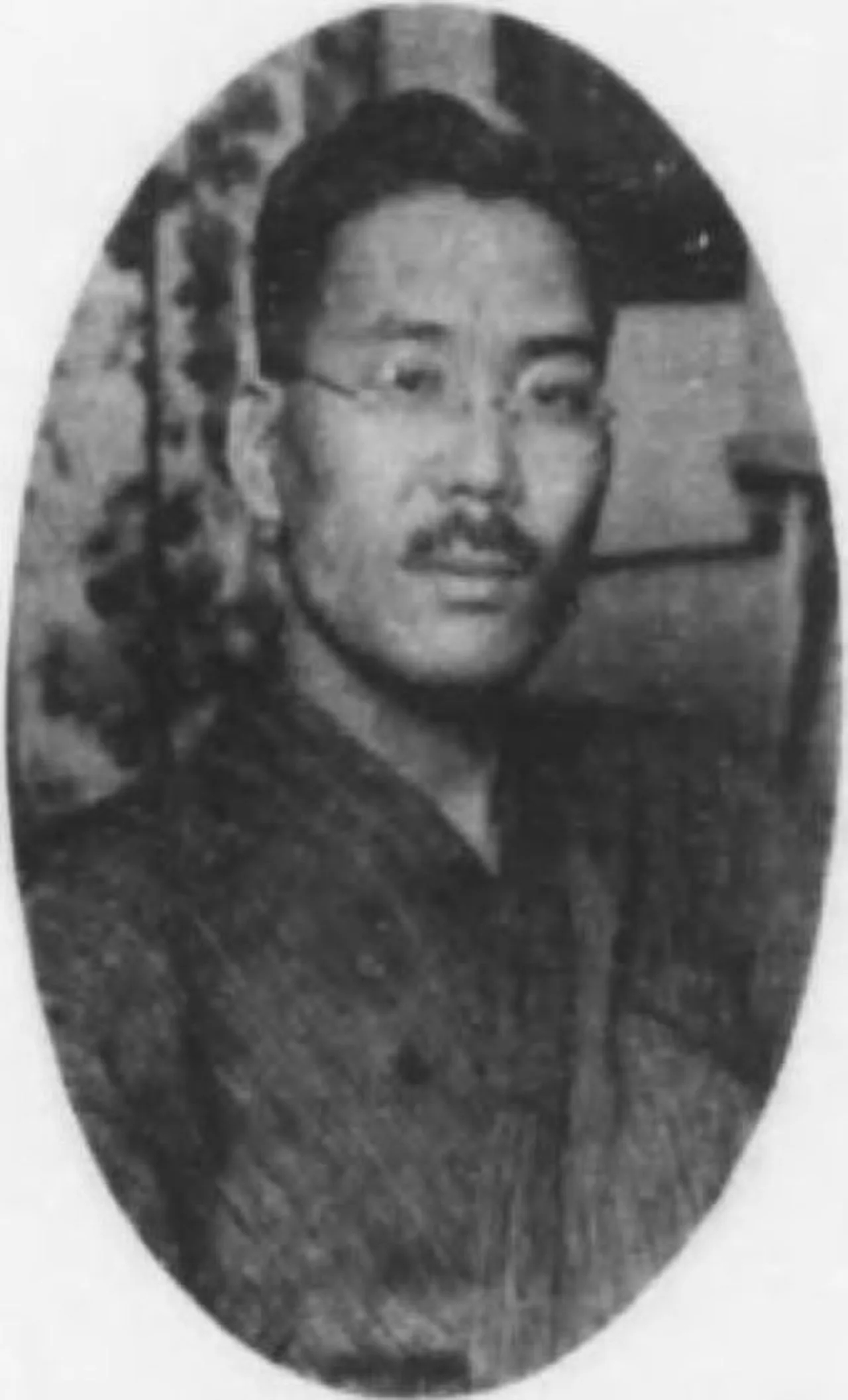 Porträt von Tsutomu Adachi (1892–1962) – Gedenkseite