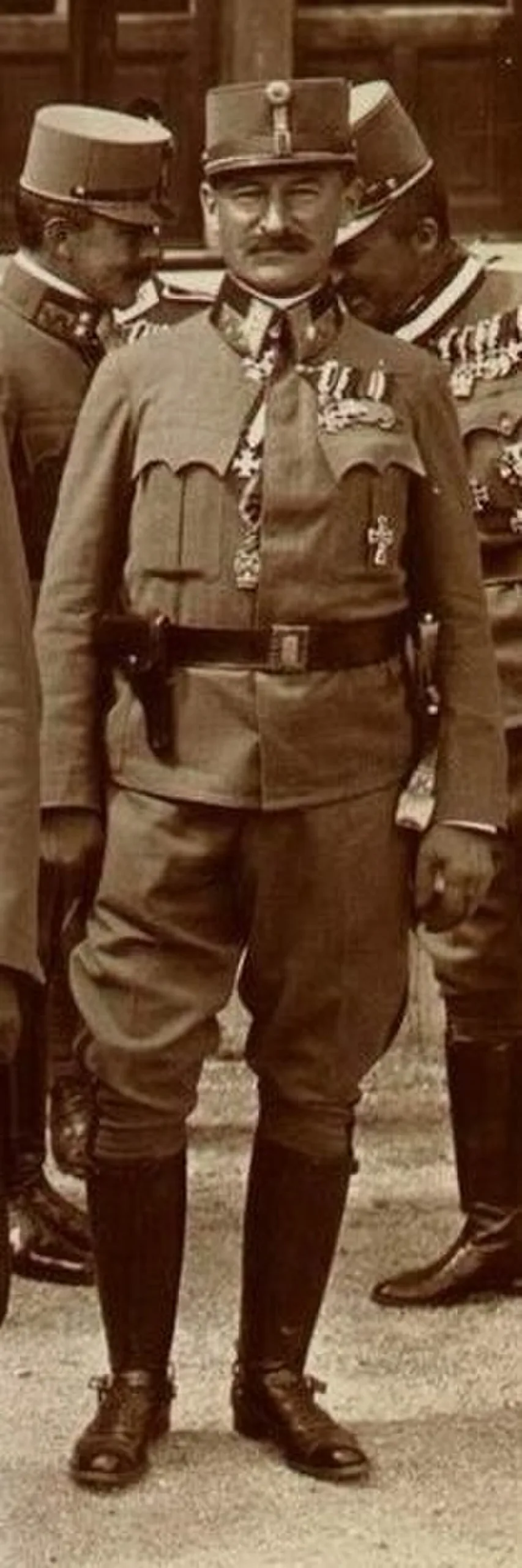 Porträt von Géza Lukachich von Somorja (1865–1943) – Gedenkseite