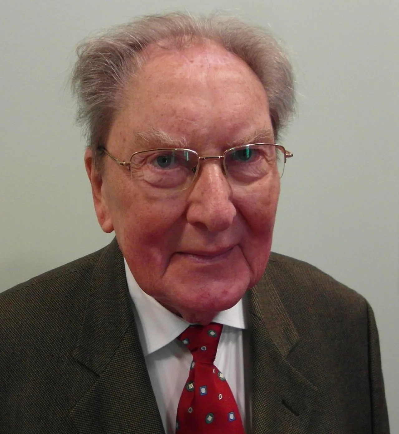 Porträt von Wolfgang Fratzscher (1932–2021) – Gedenkseite