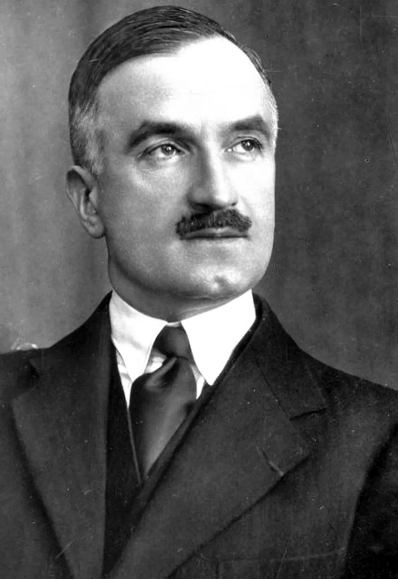 Portrait of Kazimierz Papée (1889–1979) – memorial page