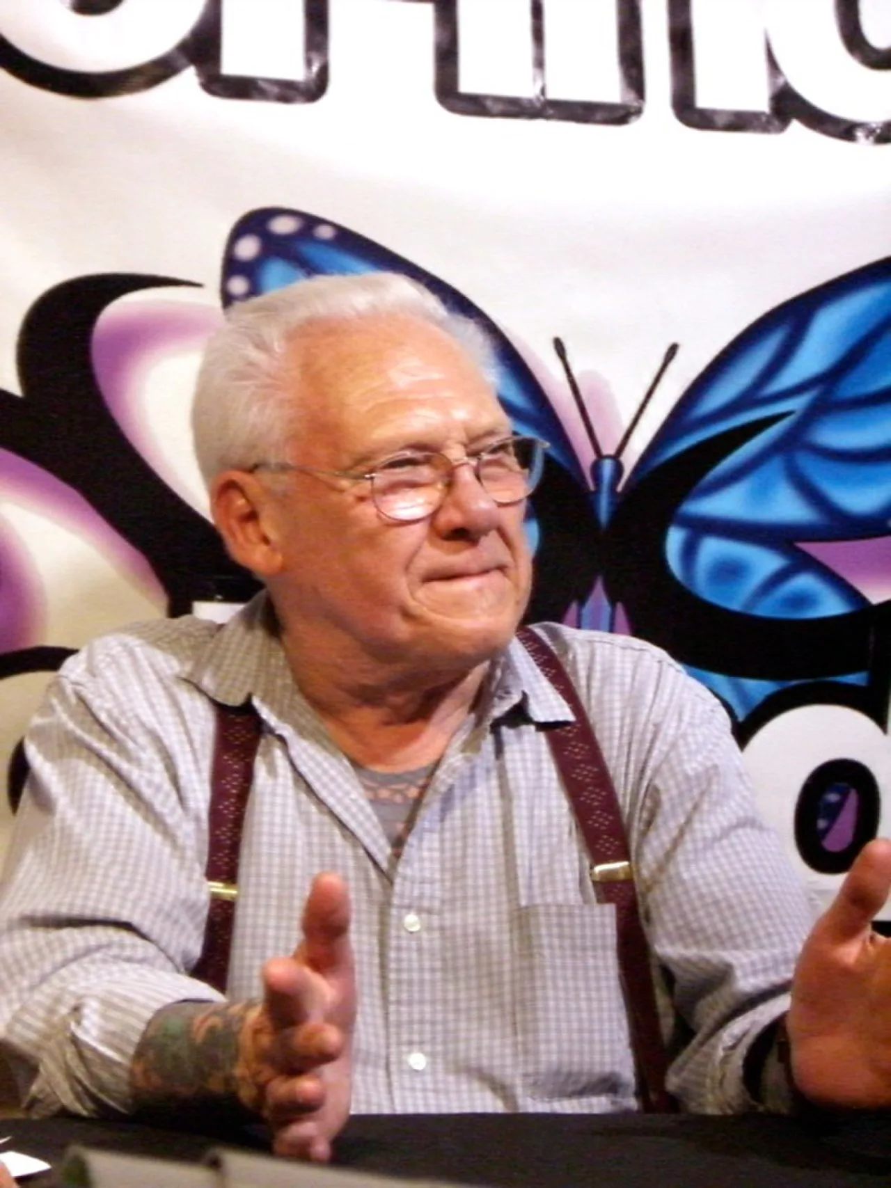 Portrait of Lyle Tuttle (1931–2019) – memorial page