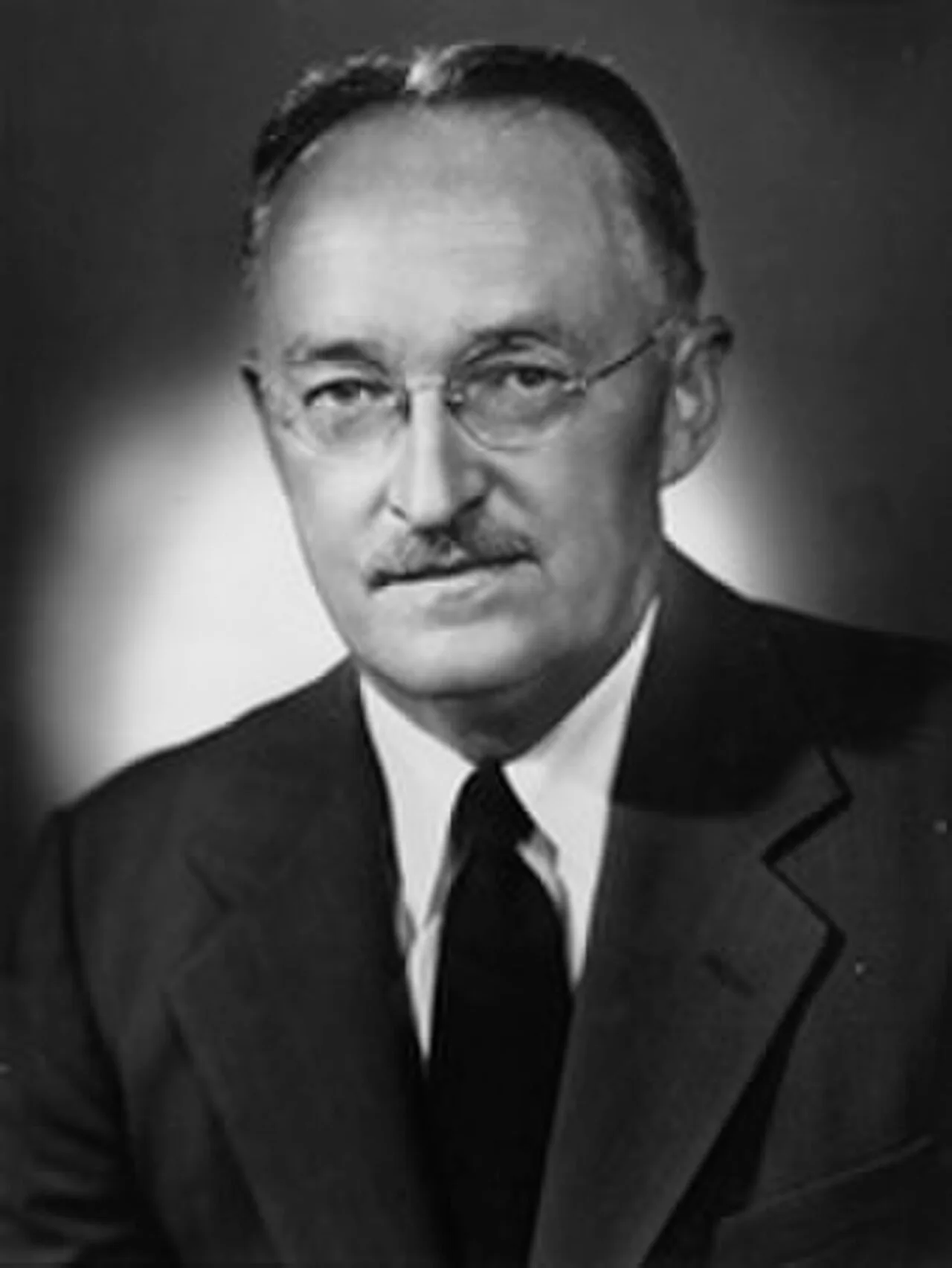 Porträt von Kingsley A. Taft (1903–1970) – Gedenkseite