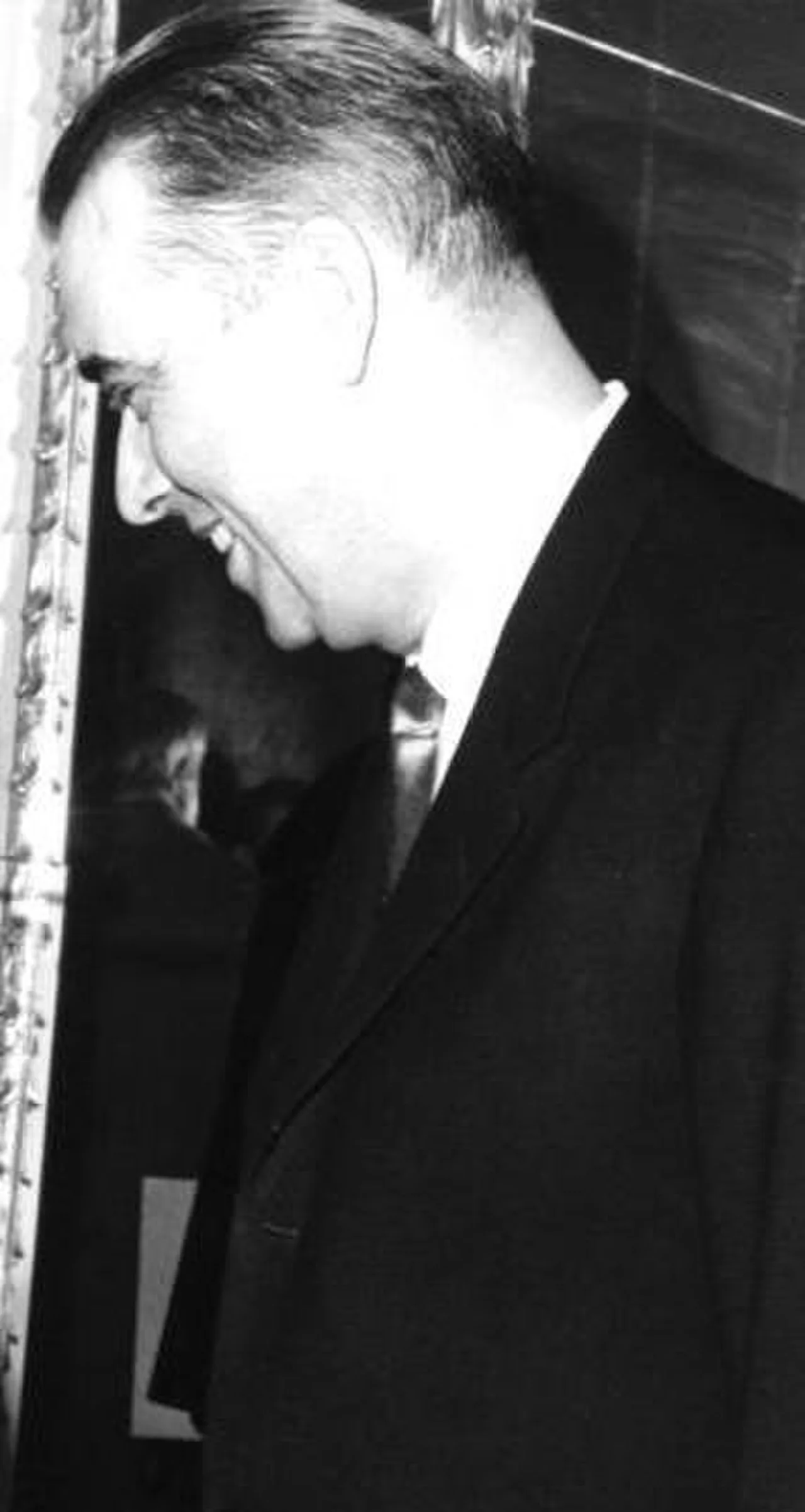 Porträt von Walter Rossow (1910–1992) – Gedenkseite