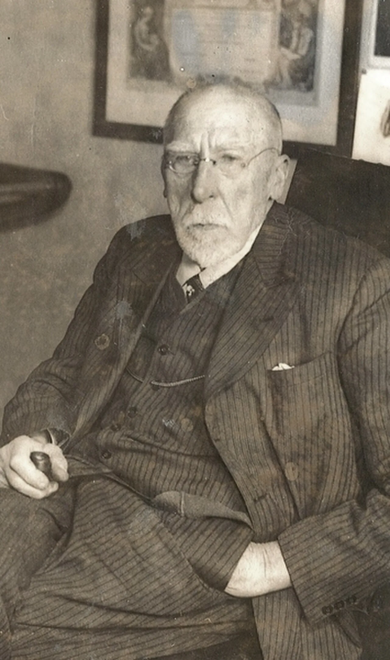 Portrait of Johan Nordhagen (1856–1956) – memorial page