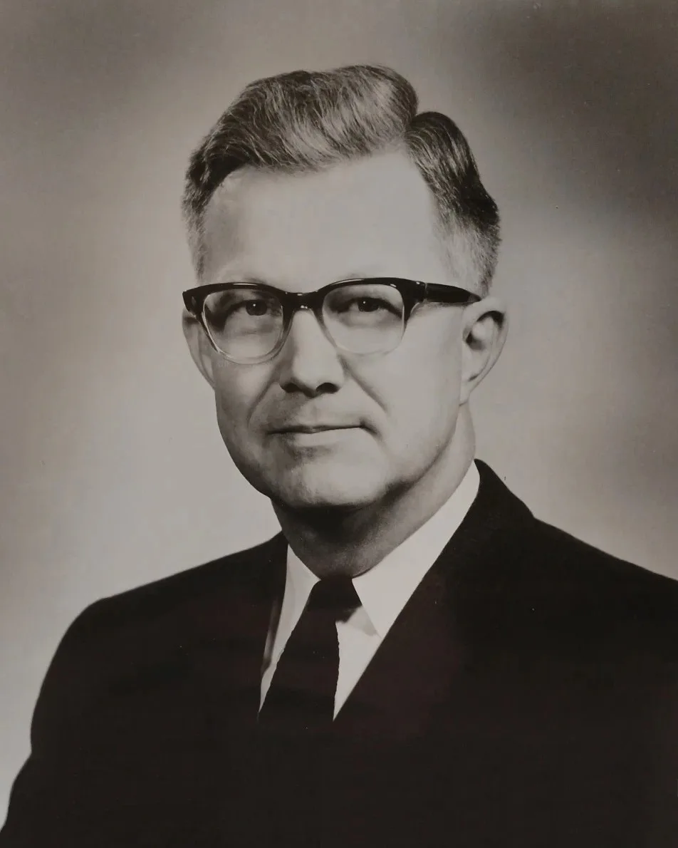 Porträt von Robert Grier Stephens (1913–2003) – Gedenkseite