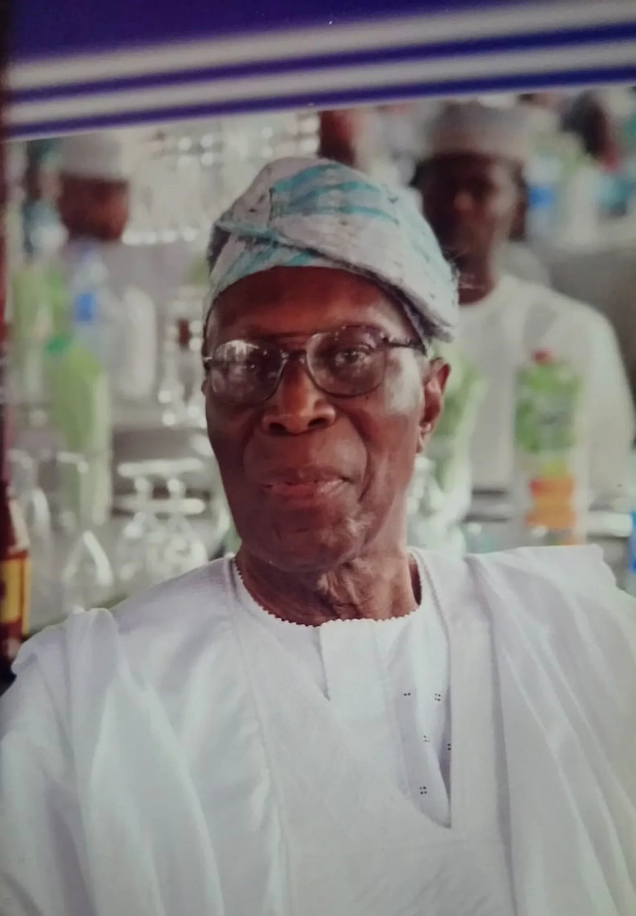 Portrait of Karim Olowu (1924–2019) – memorial page
