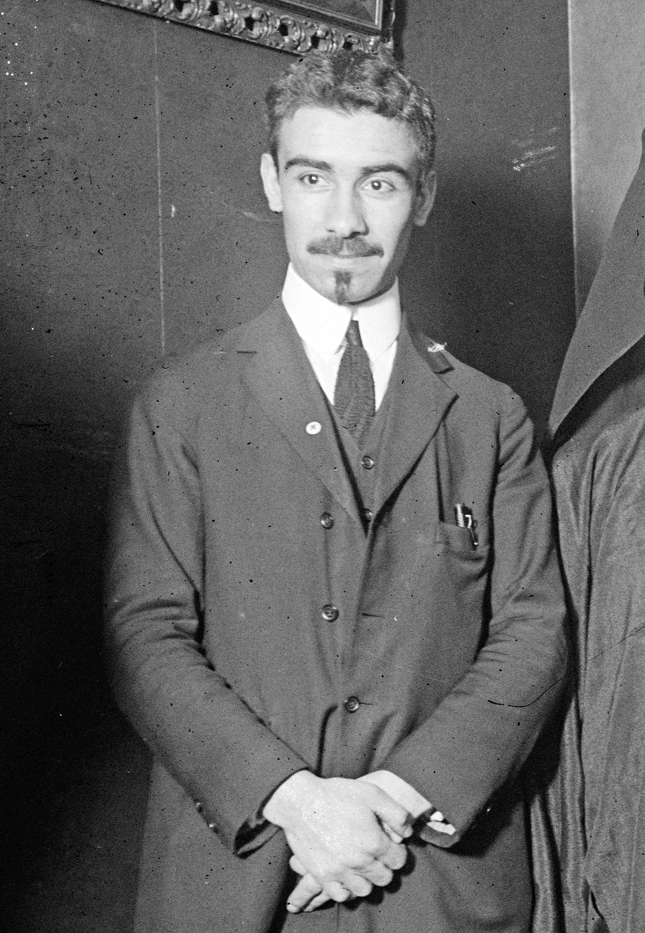 Porträt von Germanos Polyzōidēs (1898–1993) – Gedenkseite