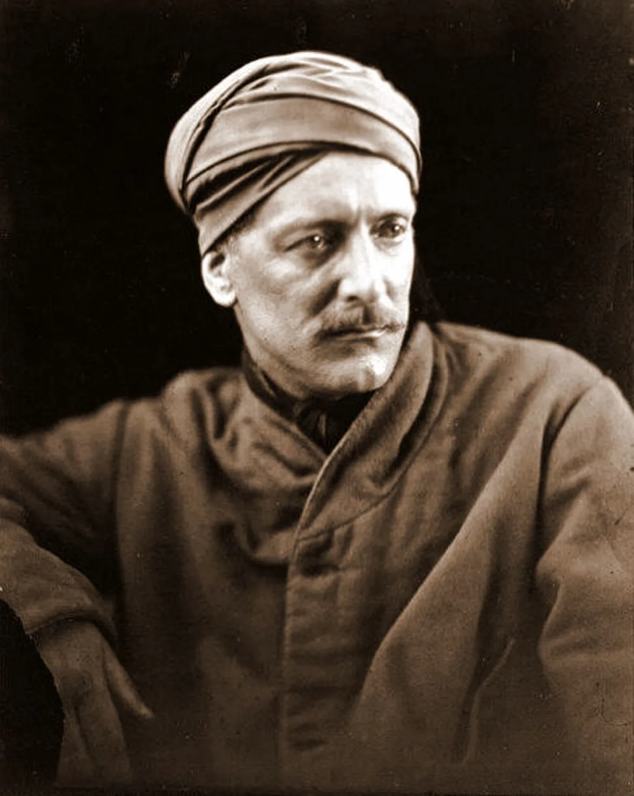 Portrait of William Gifford Palgrave (1826–1888) – memorial page