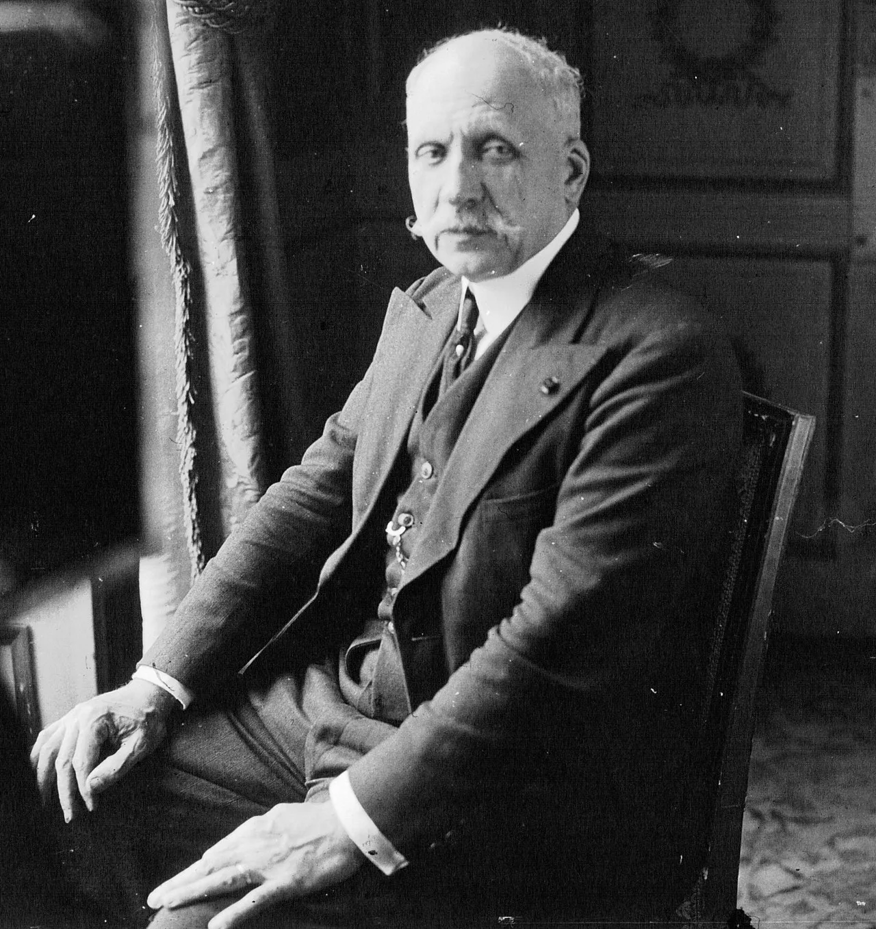 Porträt von Louis Maurin (1869–1956) – Gedenkseite