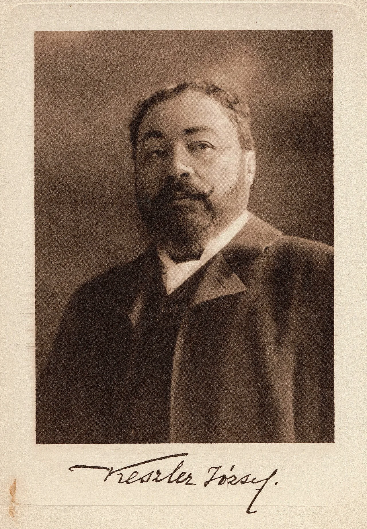 József Keszler