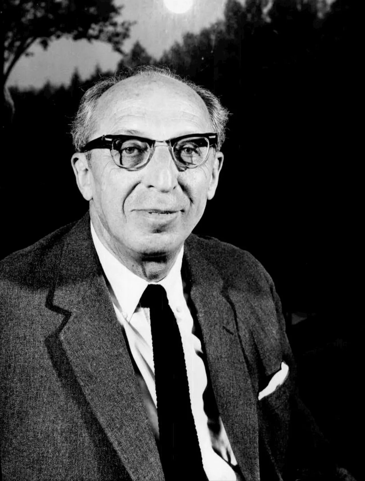 Porträt von Aaron Copland (1900–1990) – Gedenkseite