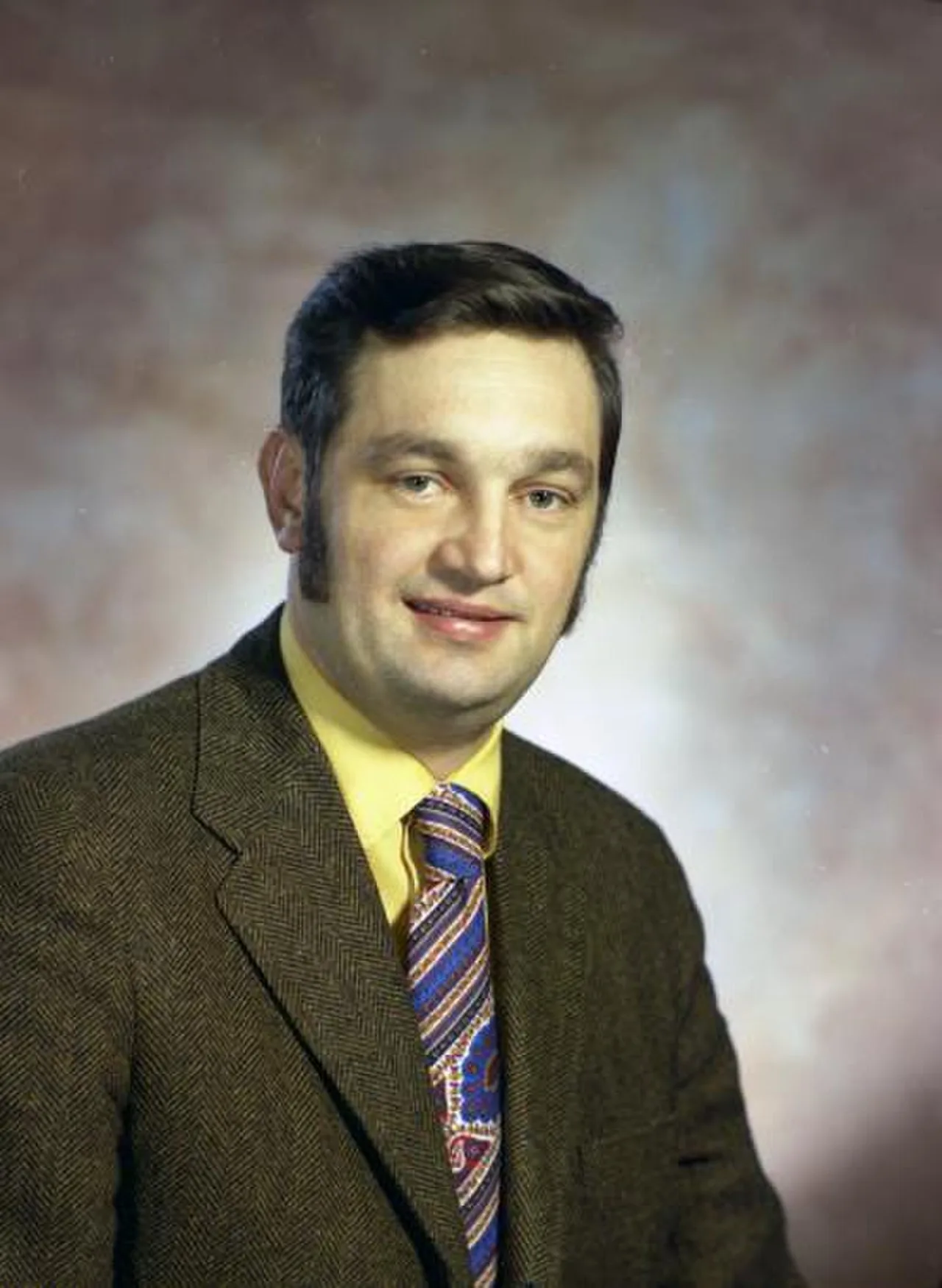 Portrait of Dan Van Dyk (1942–2004) – memorial page
