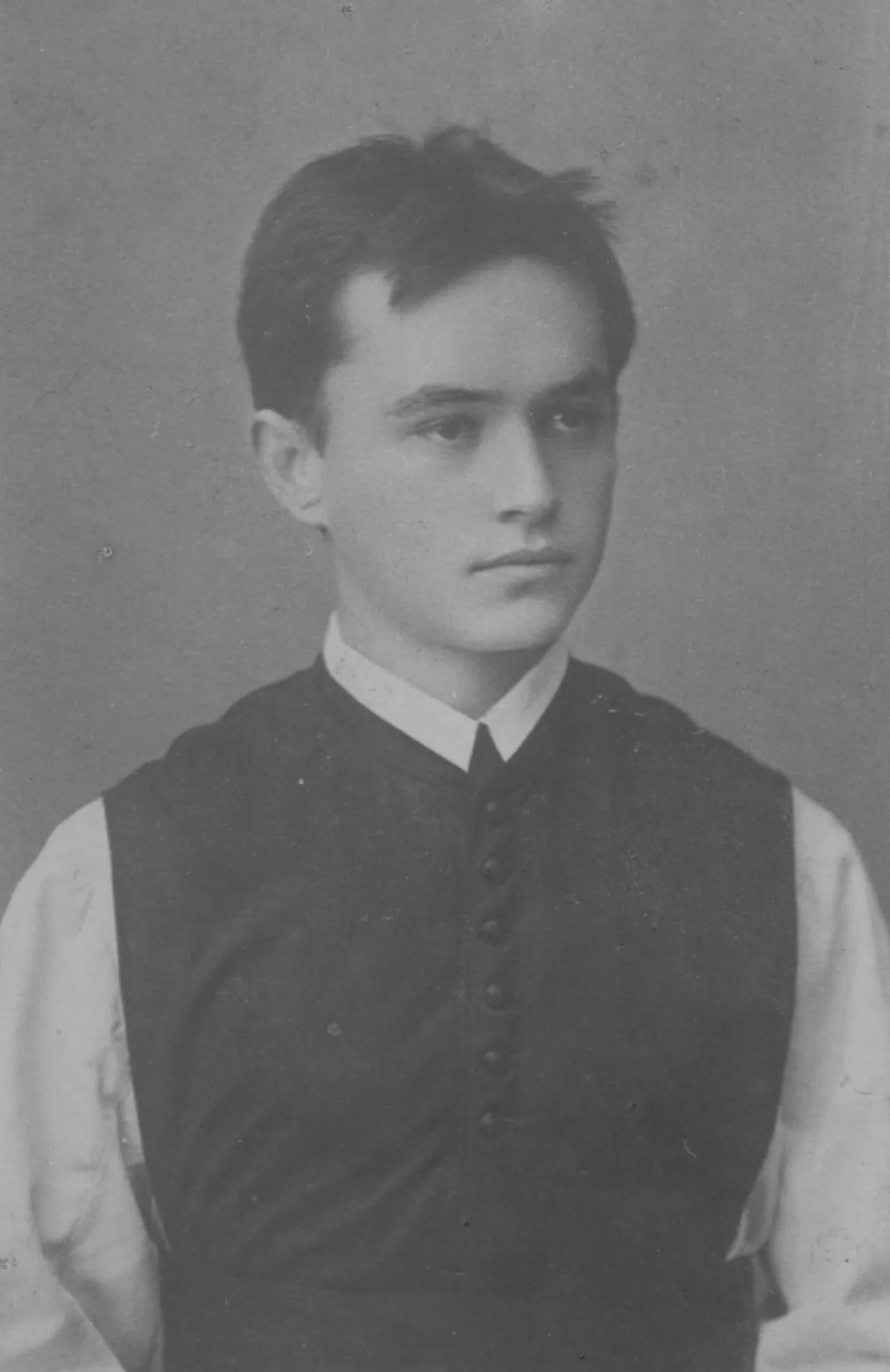 Tezelin Halusa