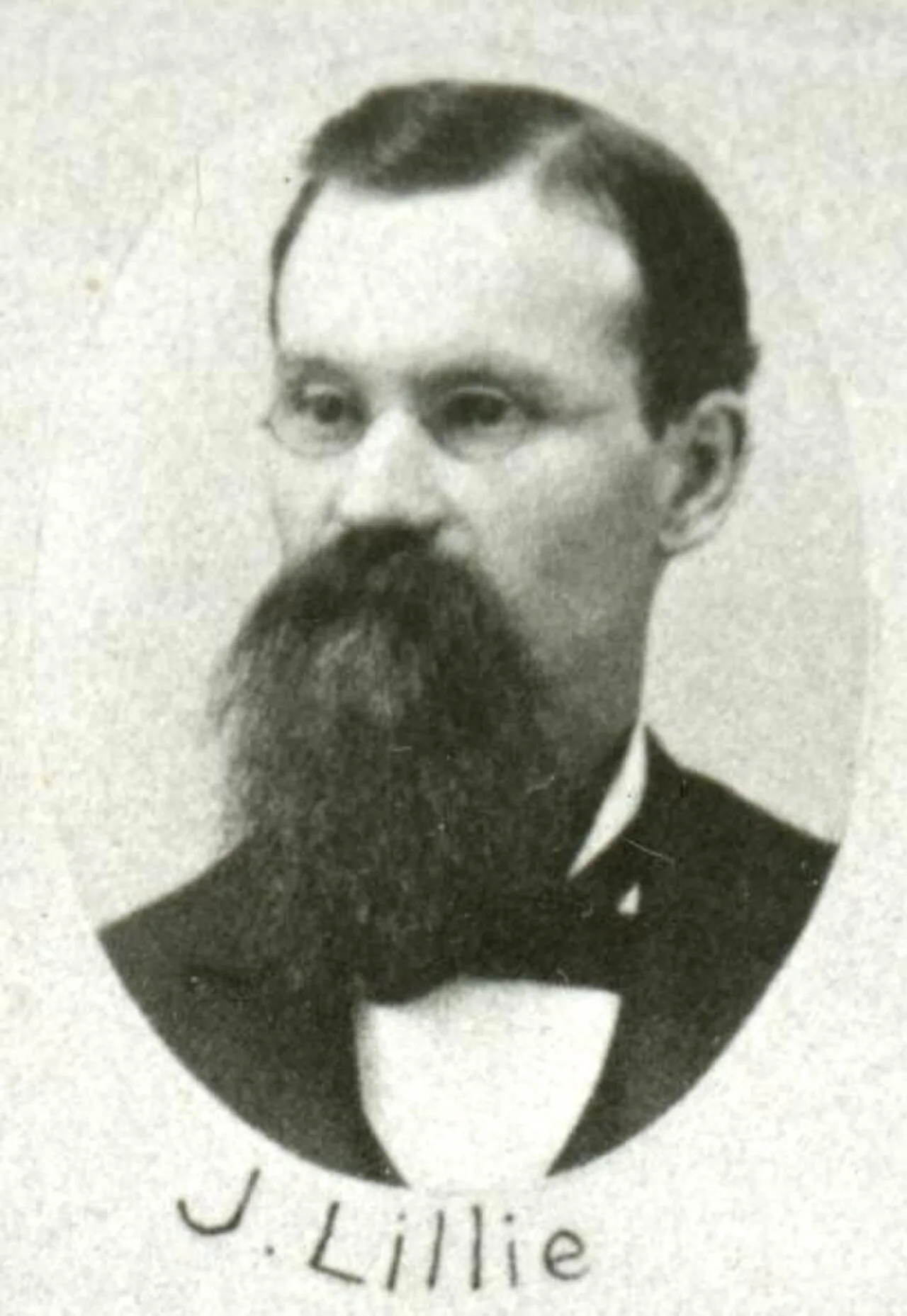 Porträt von John Lillie (1847–1921) – Gedenkseite