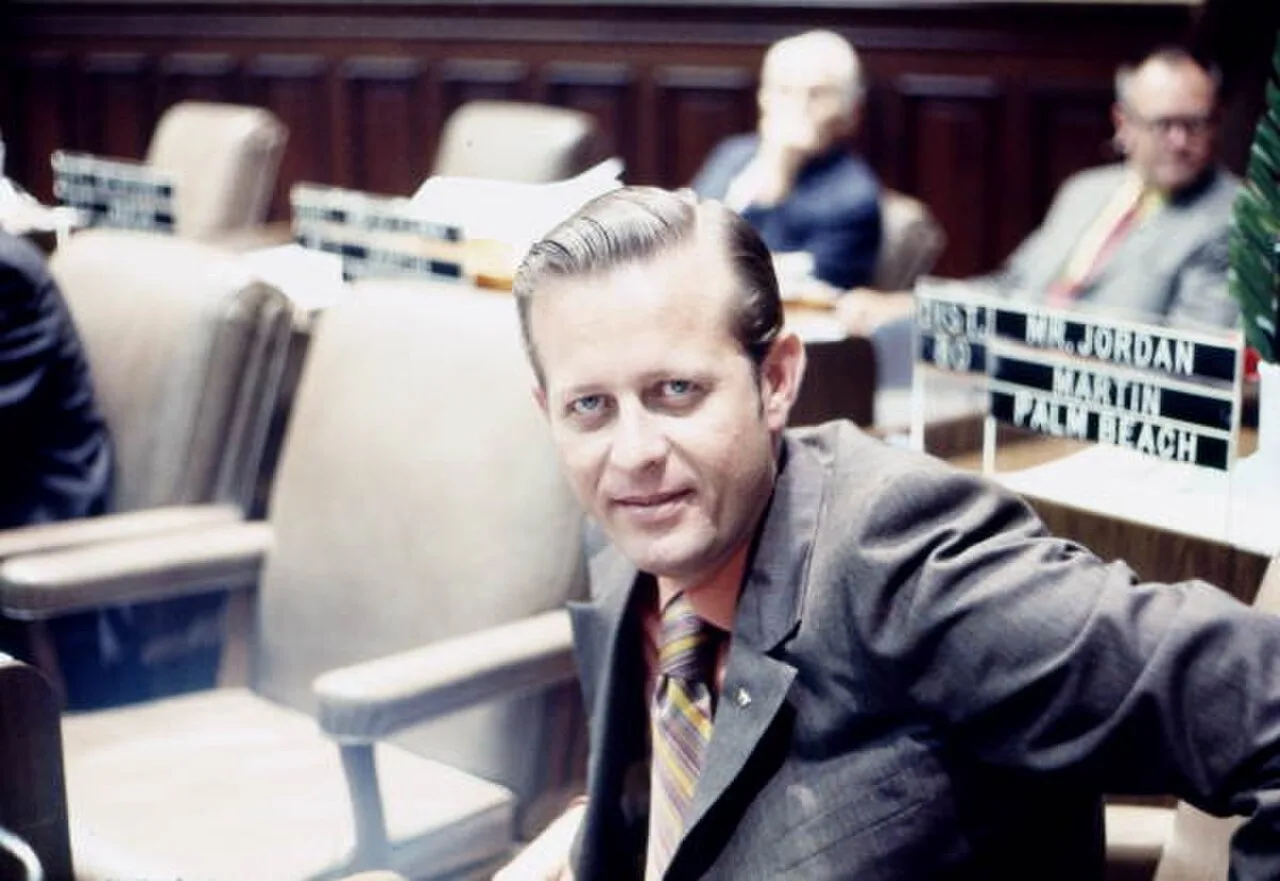 Portrait of John L. Ryals (1933–2017) – memorial page