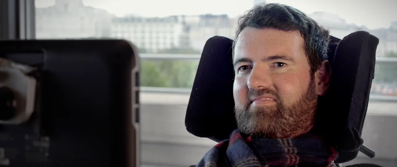 Porträt von Euan MacDonald (1974–2024) – Gedenkseite