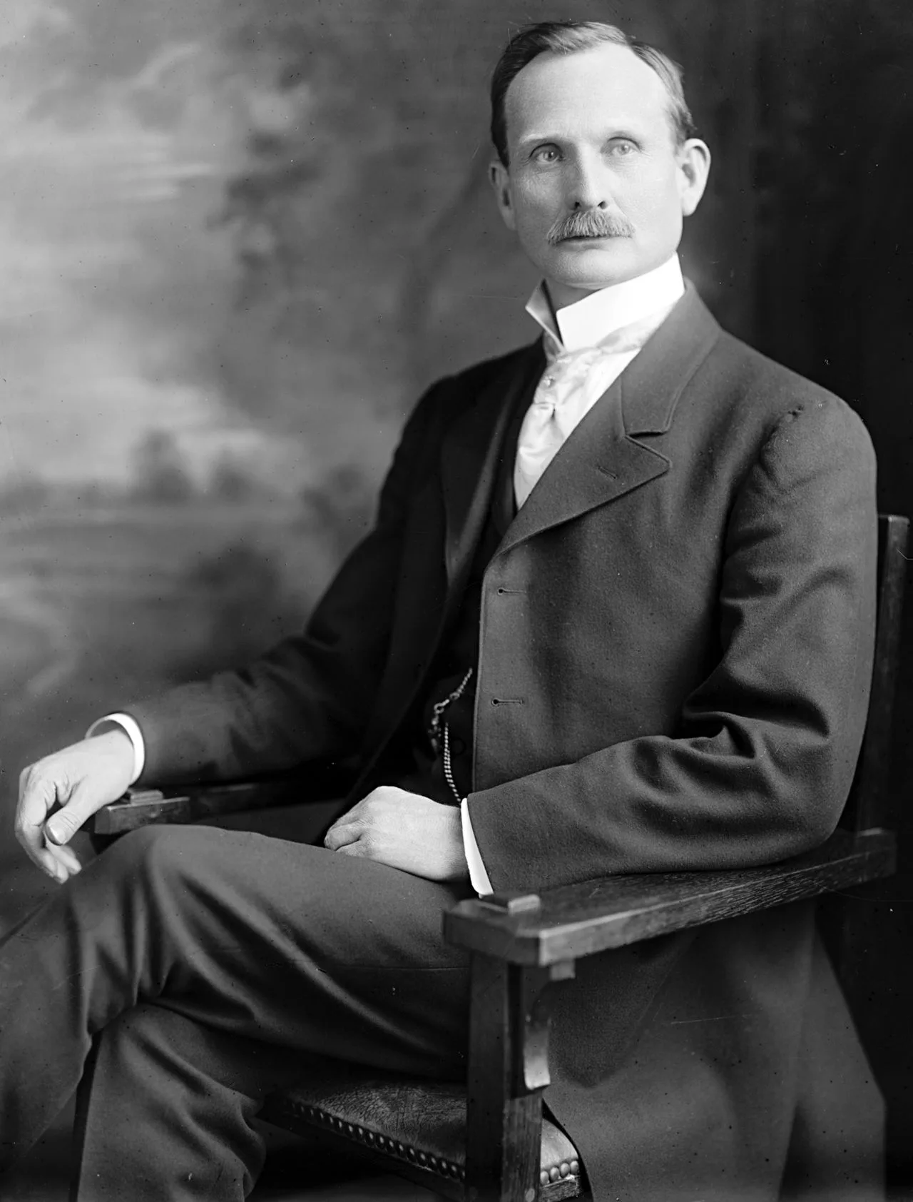 Porträt von Nathan W. Hale (1860–1941) – Gedenkseite