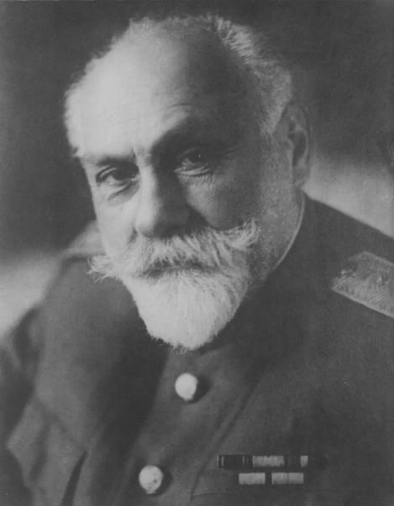 Porträt von Leon Orbeli (1882–1958) – Gedenkseite