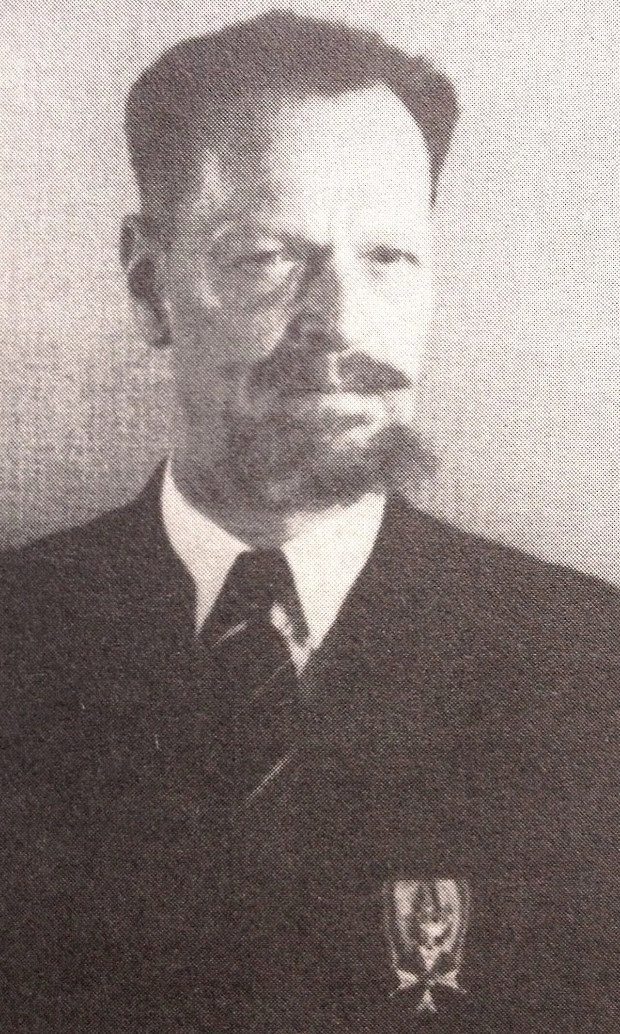 Portrait of Albert Gerbens Koops Dekker (1895–1966) – memorial page