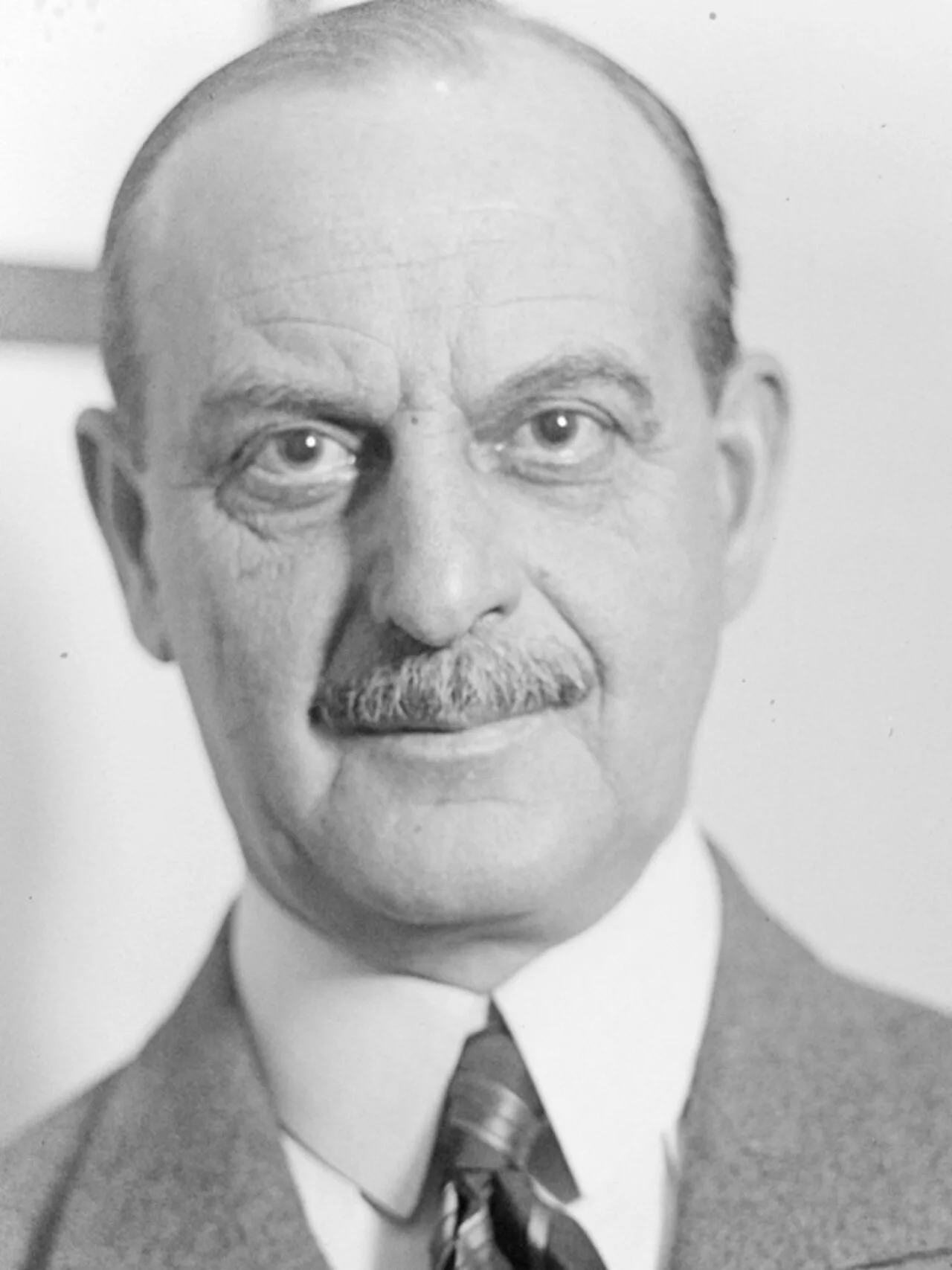 Ogden Hammond