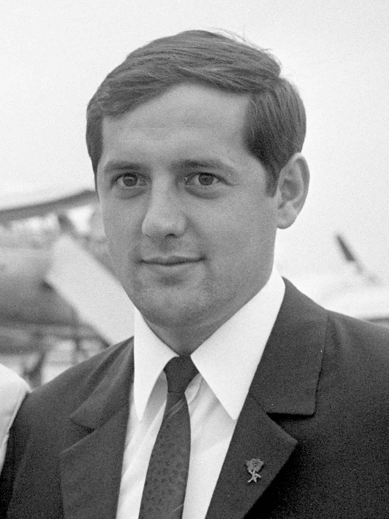 Portrait of Gheorghe Gornea (1944–2005) – memorial page
