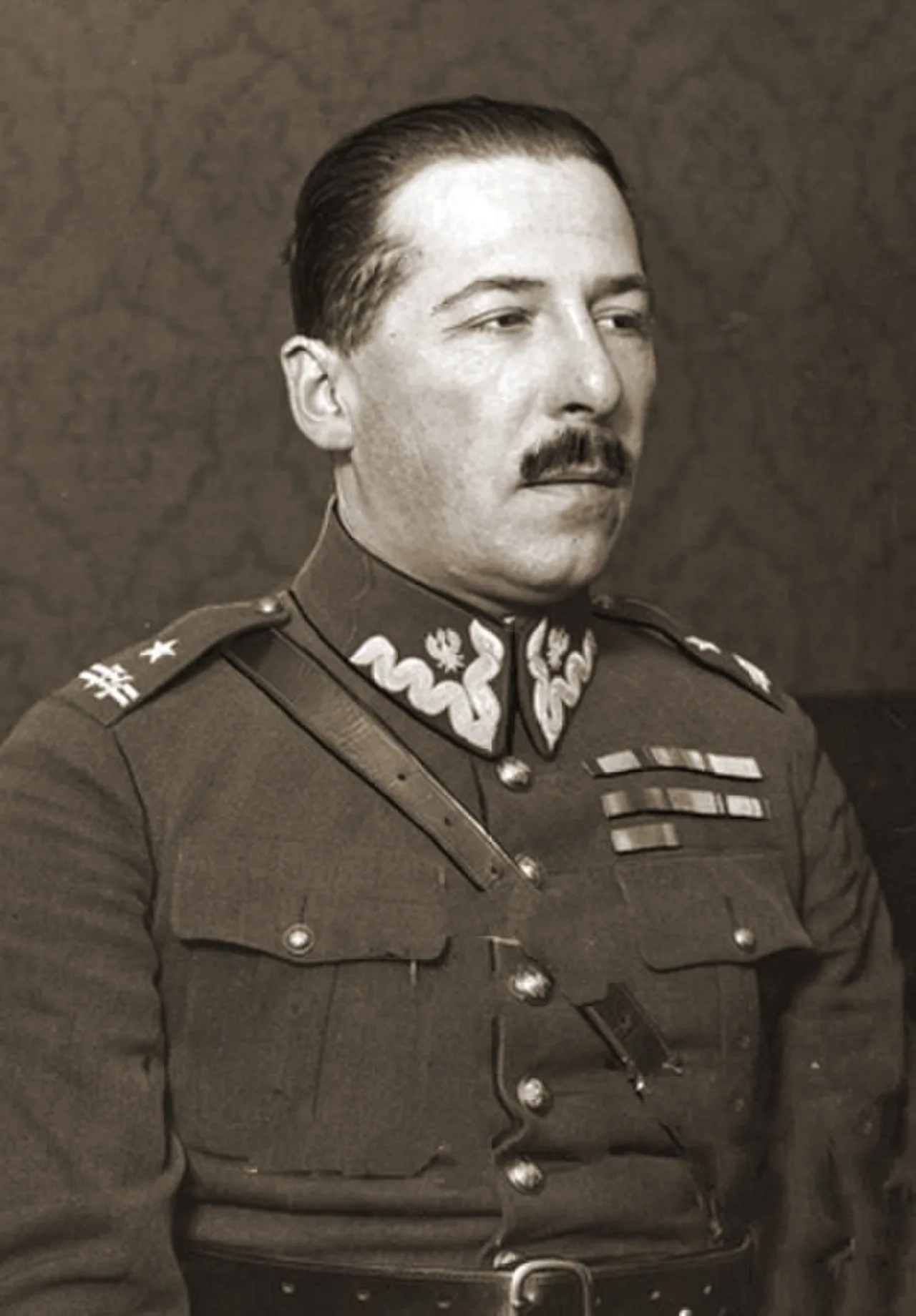 Portrait of Jan Kowalewski (1892–1965) – memorial page