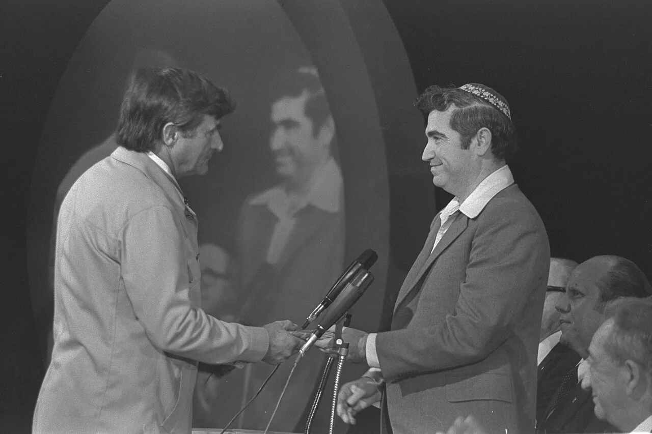 Porträt von Yehoshua Glazer (1927–2018) – Gedenkseite