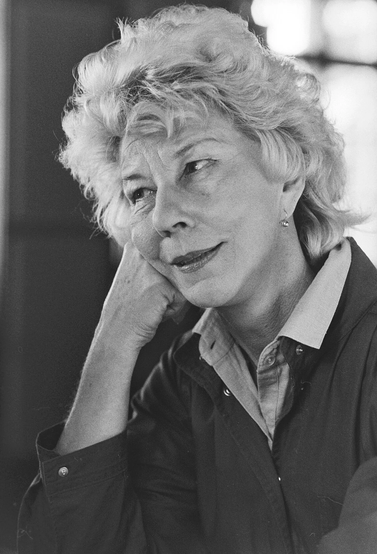 Portrait of Eeva Joenpelto (1921–2004) – memorial page