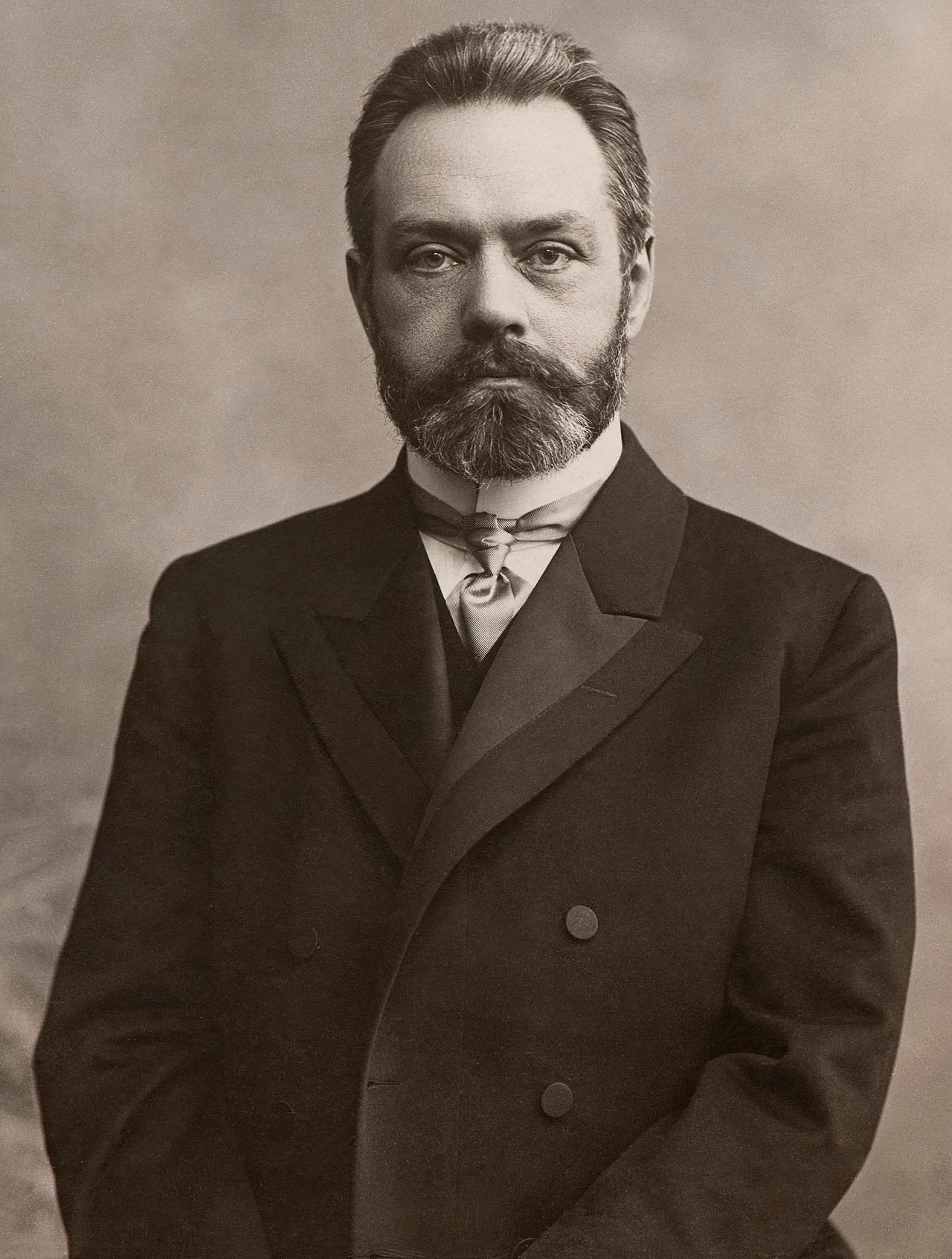 Porträt von Alexander Iwanowitsch Gutschkow (1862–1936) – Gedenkseite