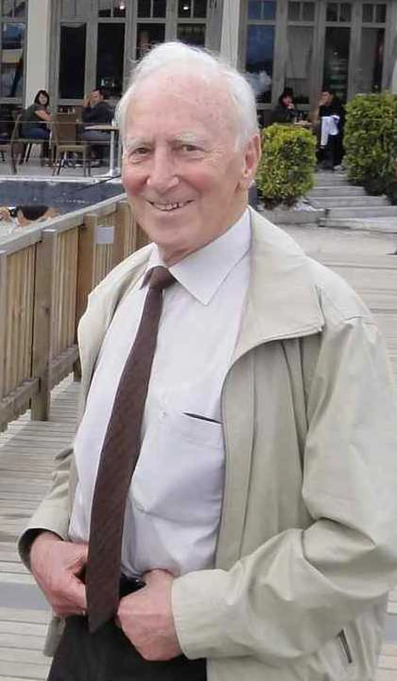 Portrait of Alfred Fettweis (1926–2015) – memorial page