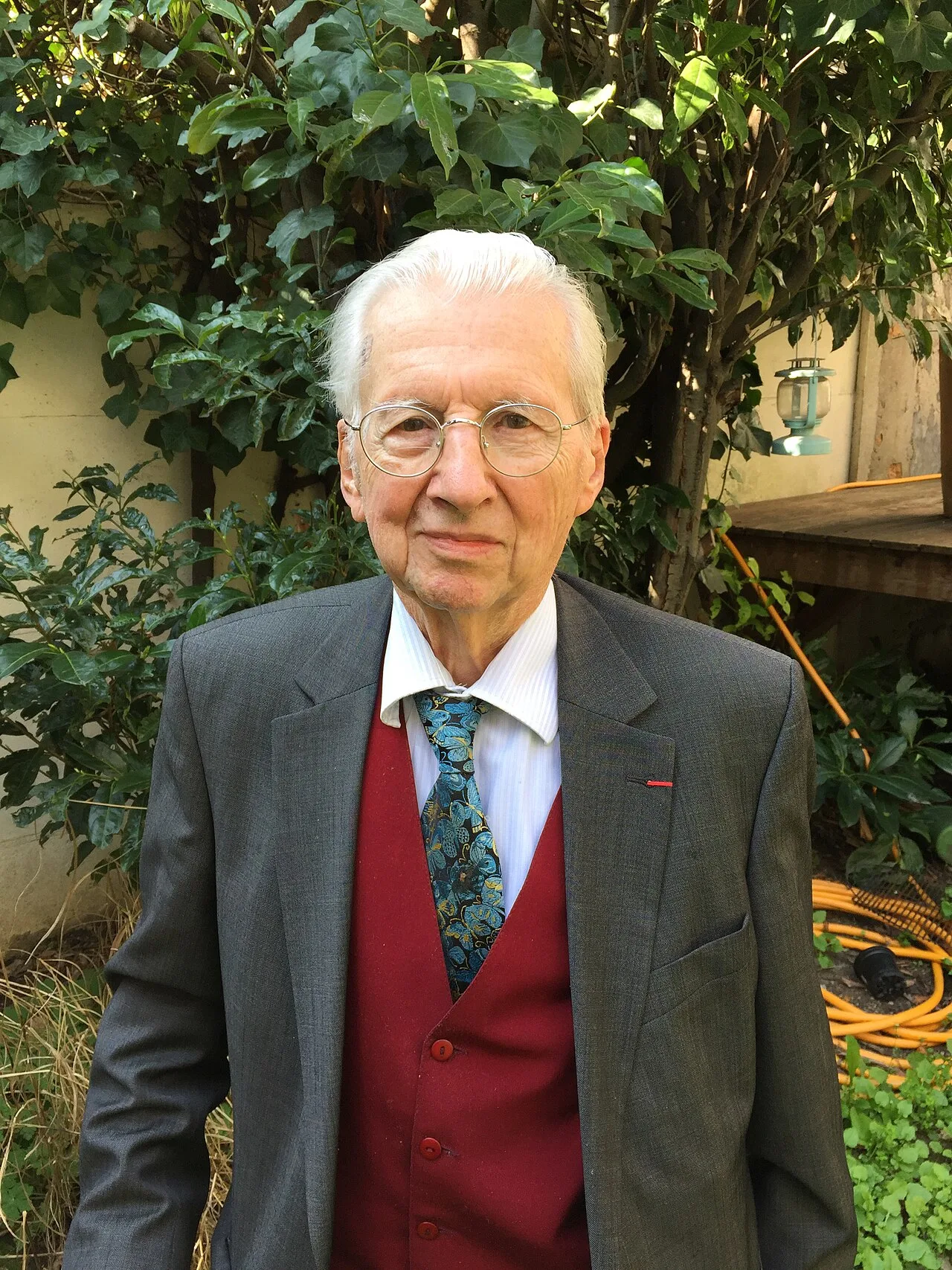 Portrait of Pierre Riché (1921–2019) – memorial page