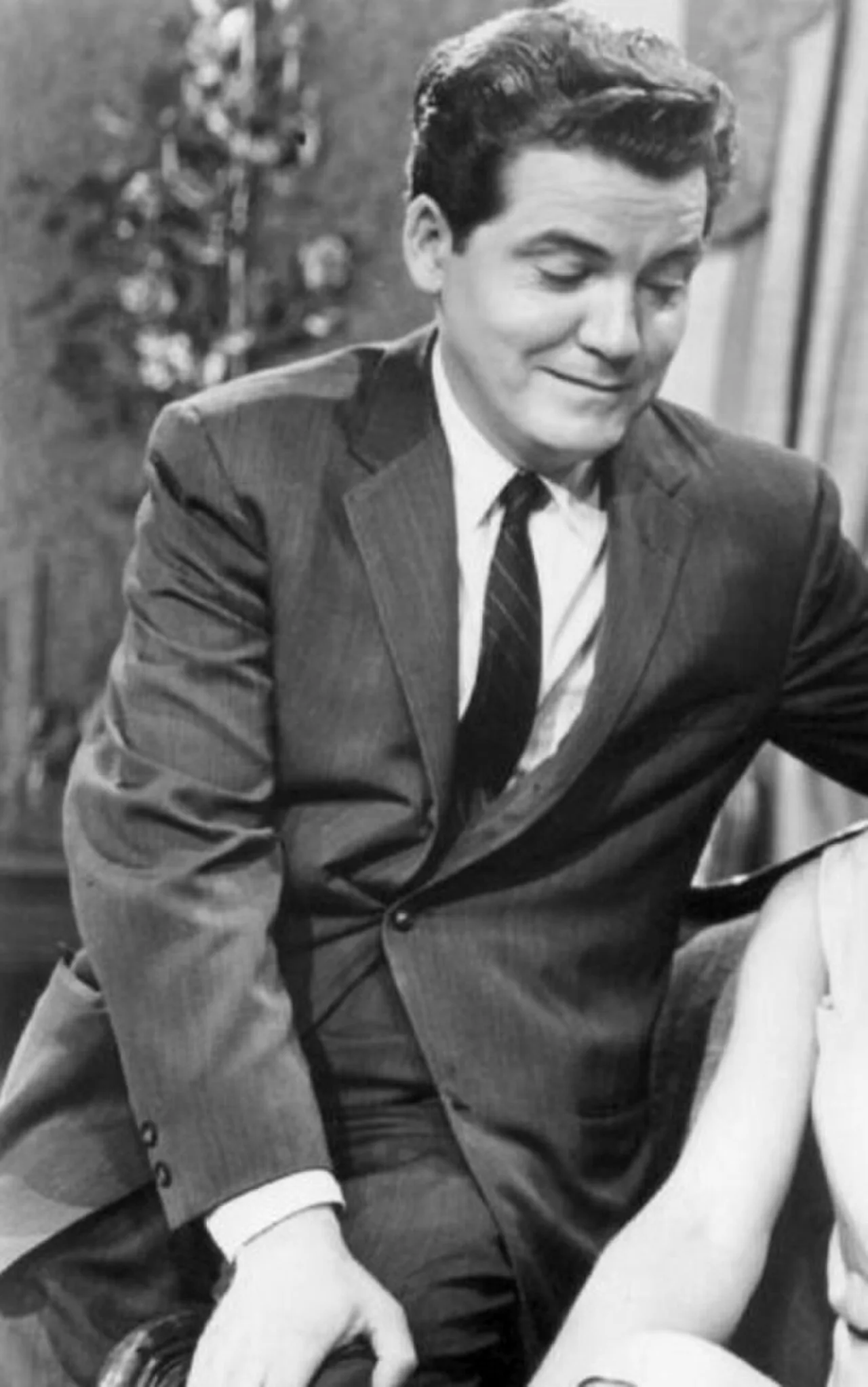 Portrait of John P. Connell (1923–2015) – memorial page