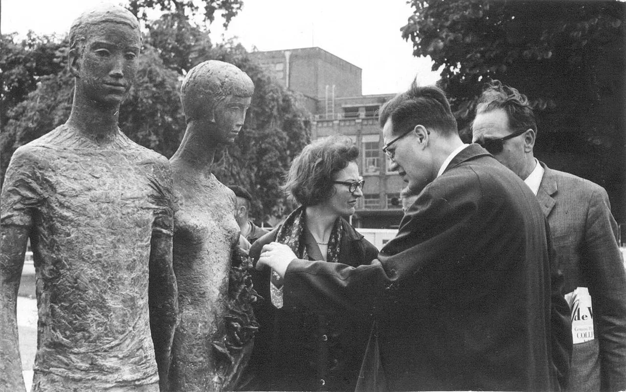 Porträt von Vera van Hasselt (1924–2014) – Gedenkseite